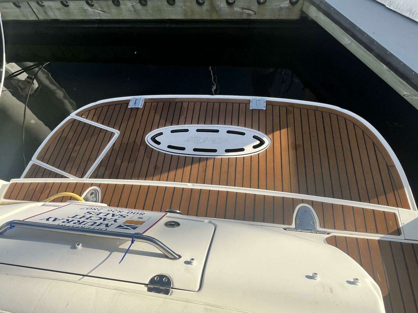2005 Sea Ray 320 Sundancer - Image 38