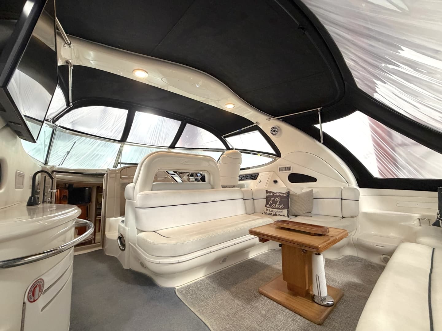 2001 Sea Ray 510 Sundancer 800 CAT - Image 11