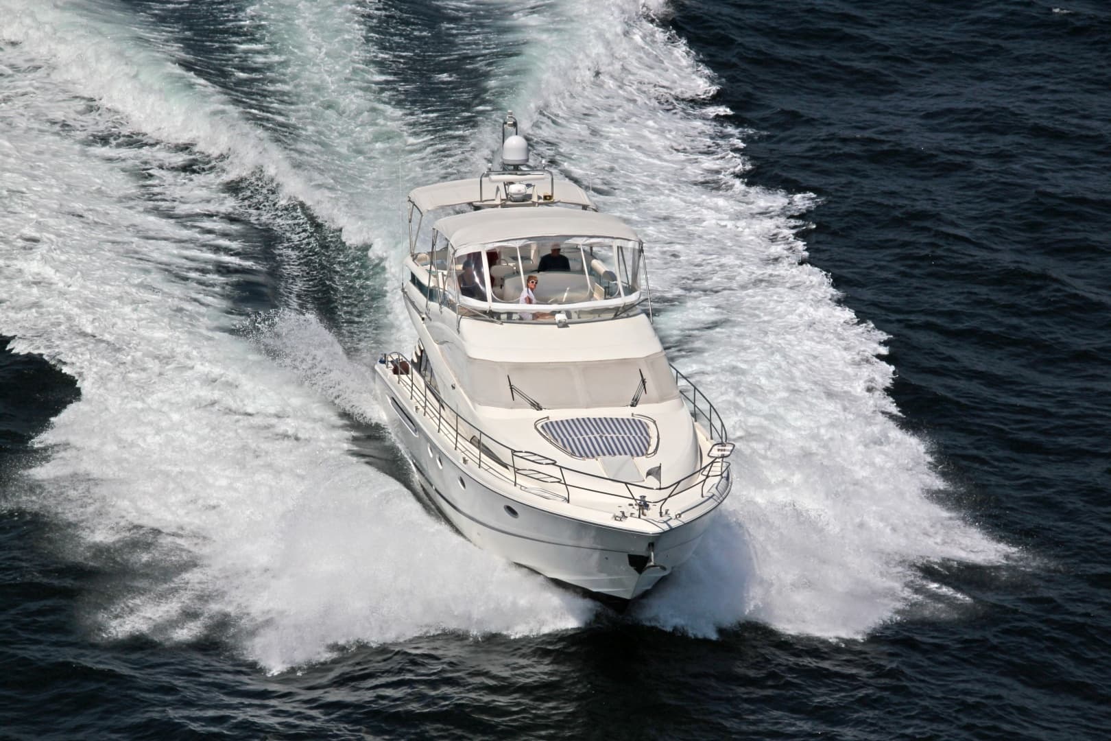 2002 Fairline Squadron 58 - Image 14