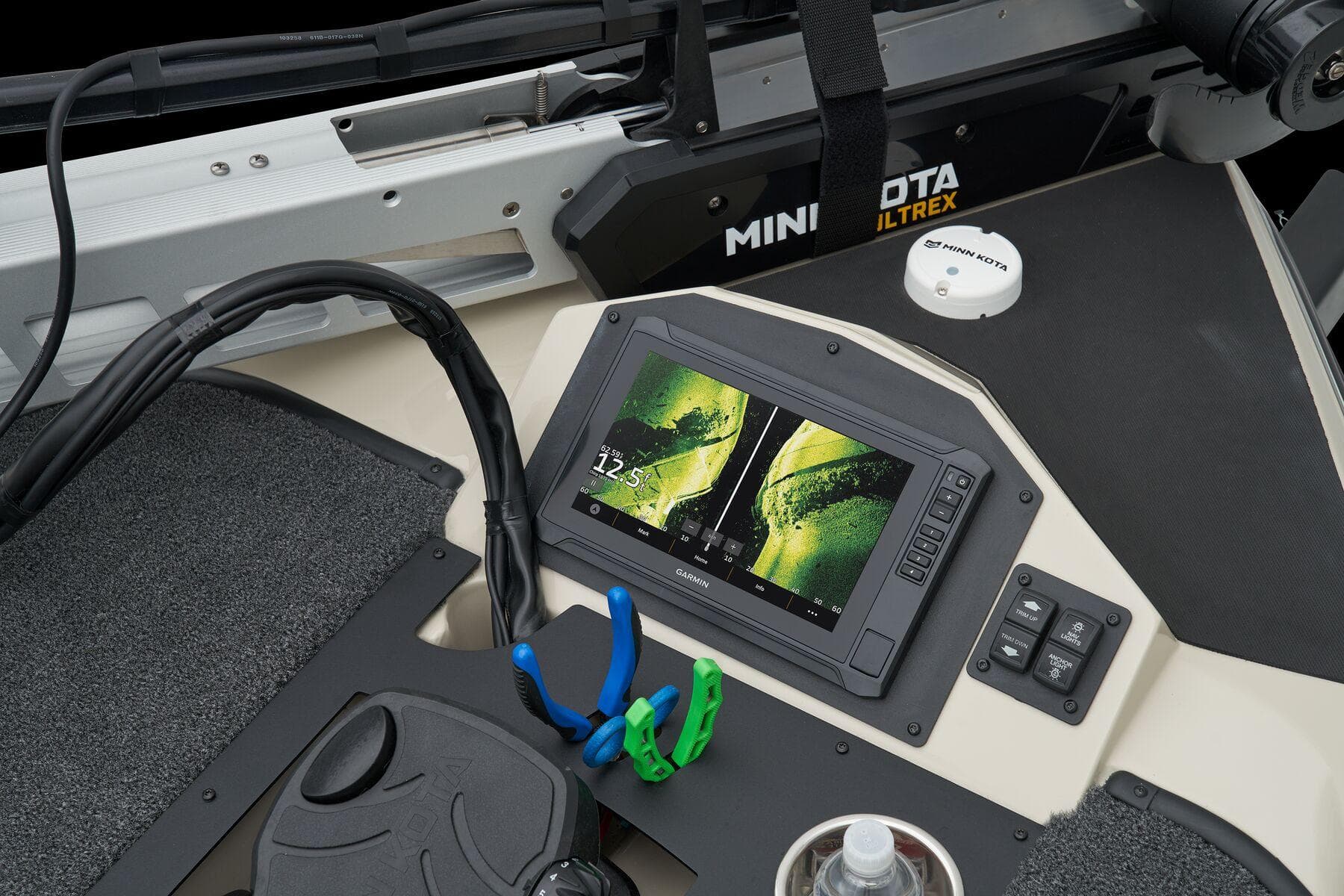Manufacturer Provided Image: 2026 Ranger Z185 boat dashboard with advanced navigation display and controls.