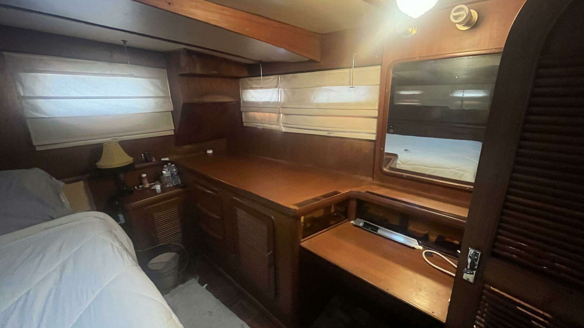 1986 Marine Trader Med Yacht 62 Yachtfish - Image 77