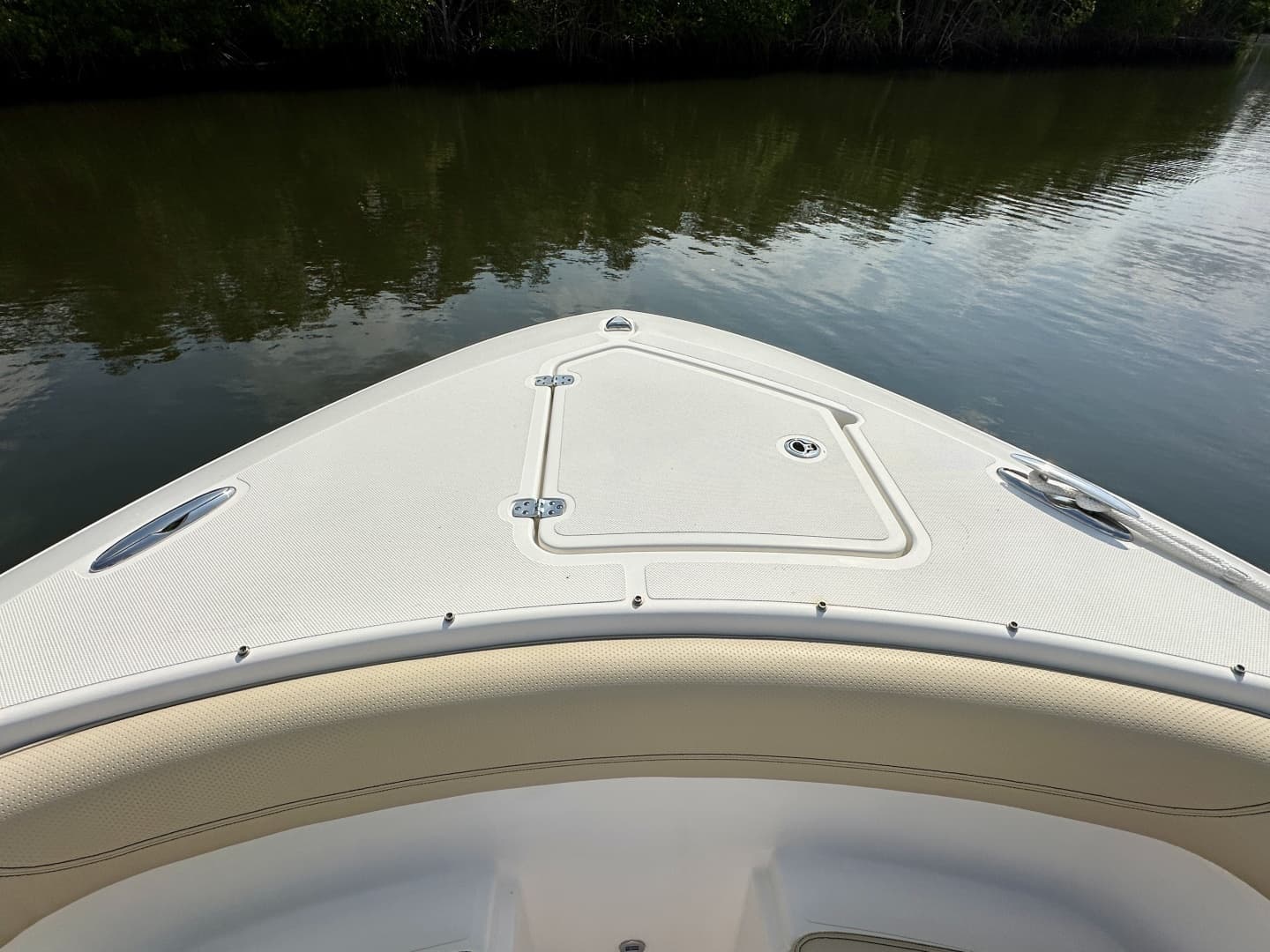 2019 Pursuit S288 CC - Image 6