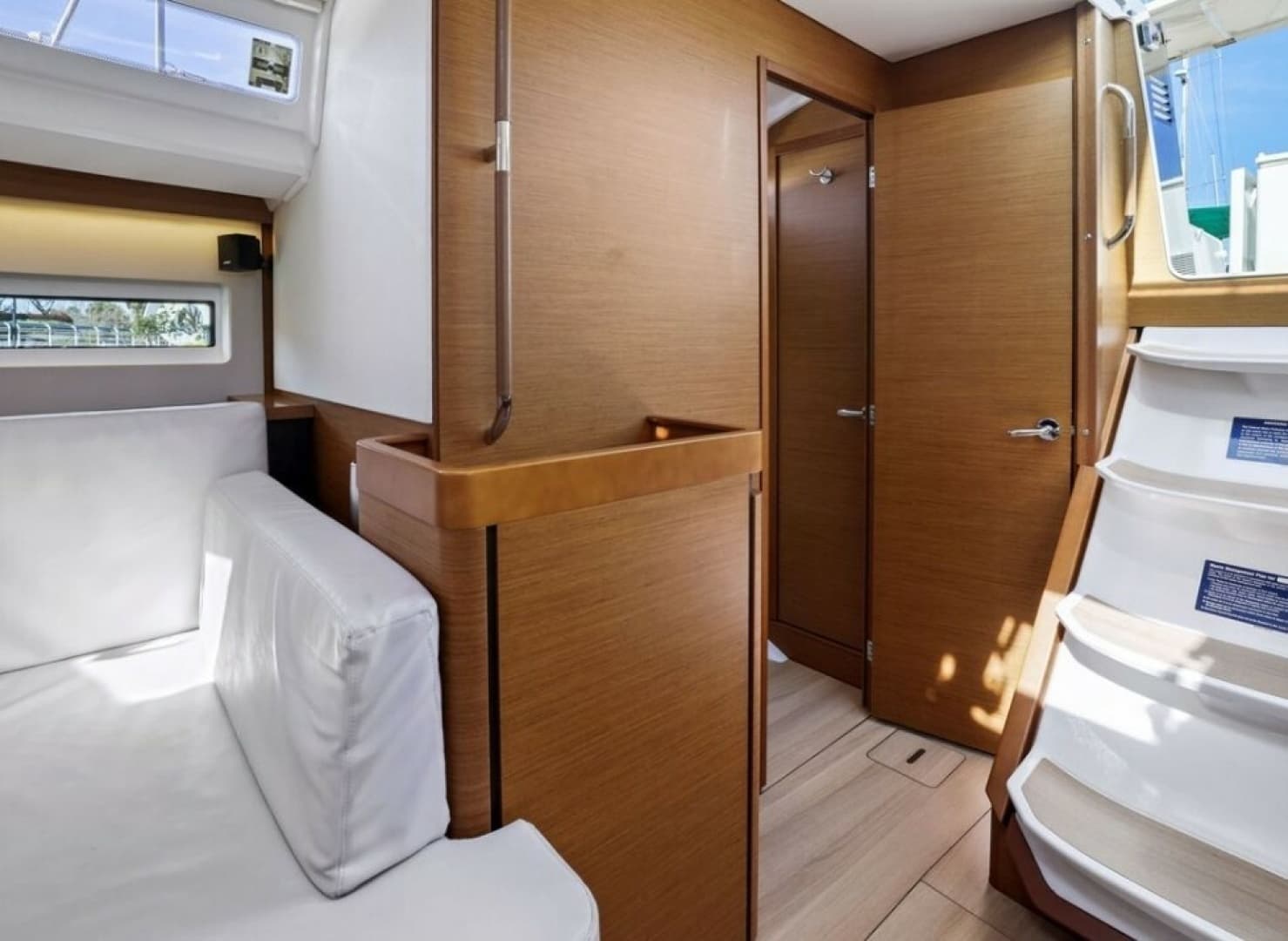 2018 Jeanneau Sun Odyssey 440 - Image 20