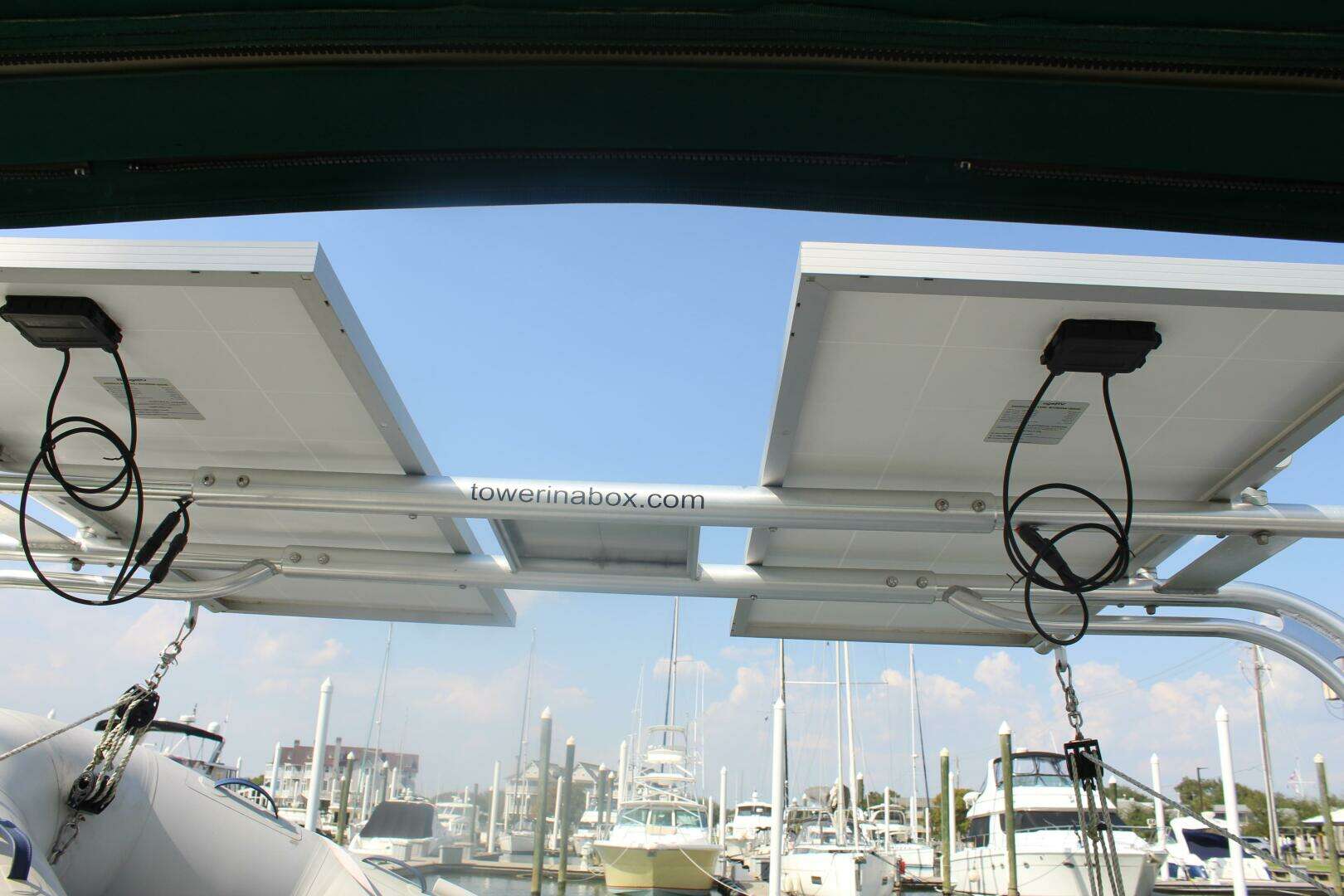 2001 Beneteau 411 - Image 10