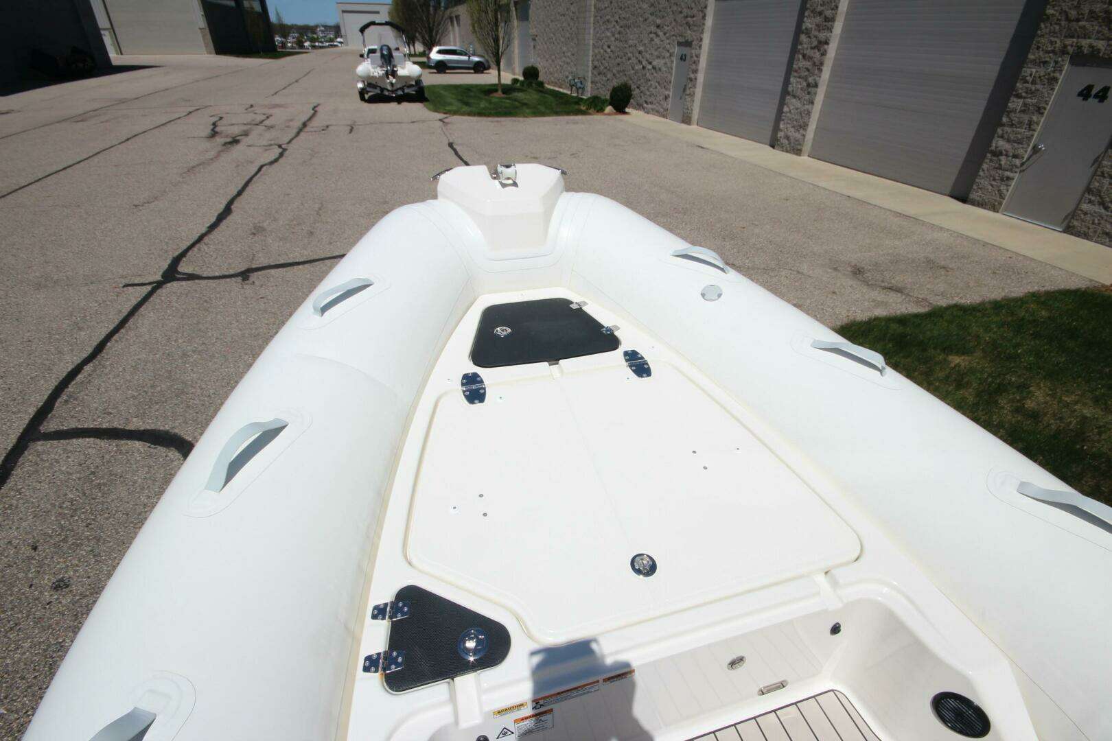 2025 Zodiac Medline 6.8 NEO - Image 21