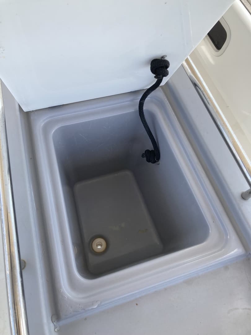 2018 Beneteau Oceanis 48 - Image 31