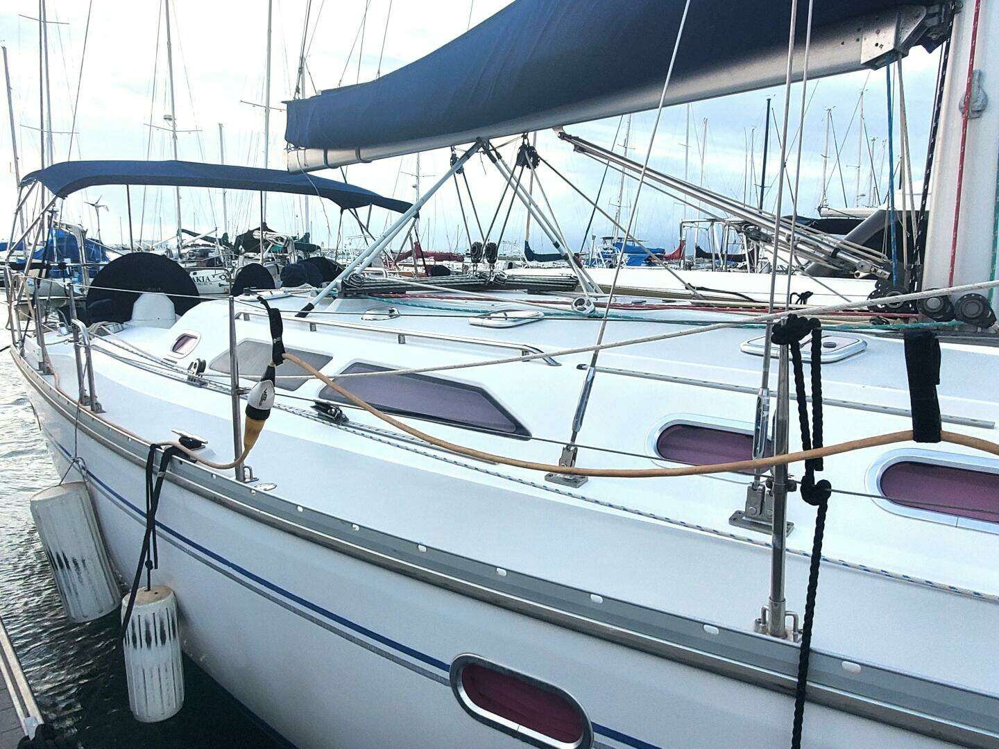2007 Catalina 400 MK II - Image 8