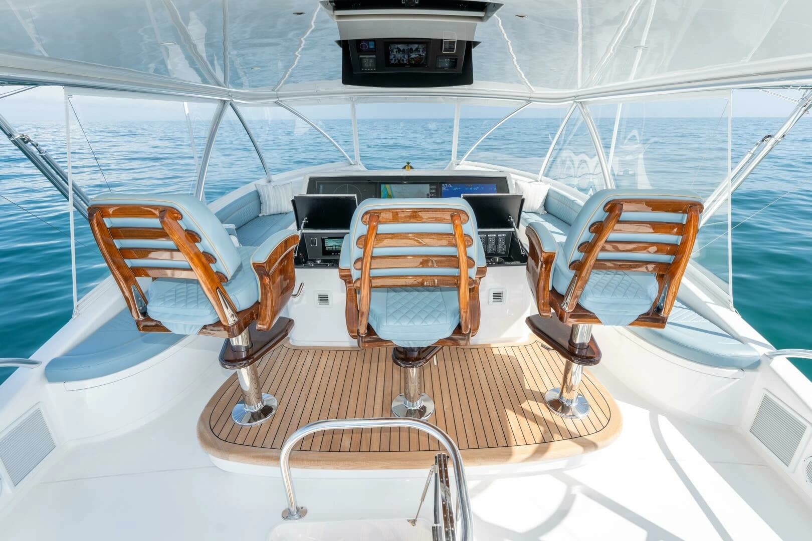 2025 Viking 90C - Image 11