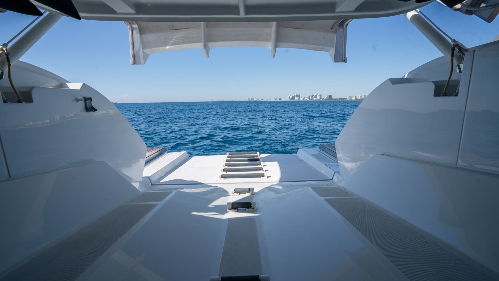 2024 Pershing 7X - Image 19