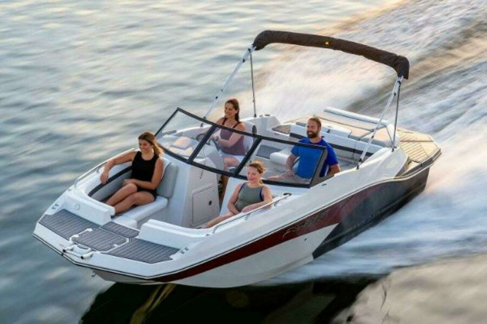 2025 Starcraft SVX 211 IO - Image 2