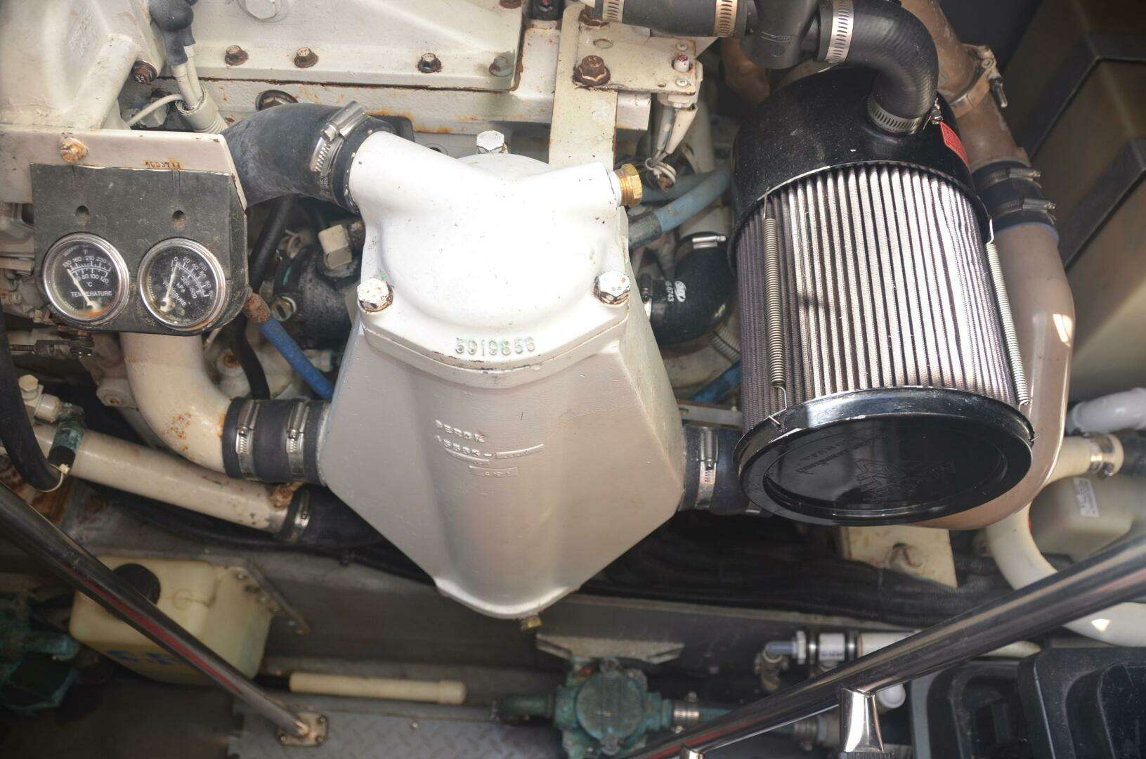 2001 Sea Ray 460 Sundancer - Image 65