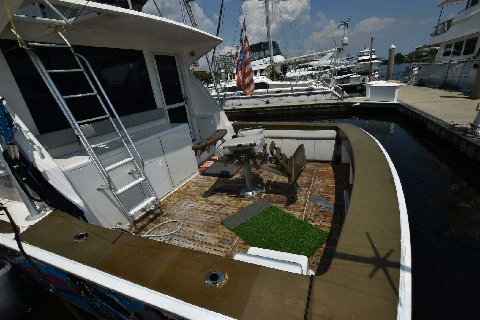 1997 Viking 50 Convertible - Image 3