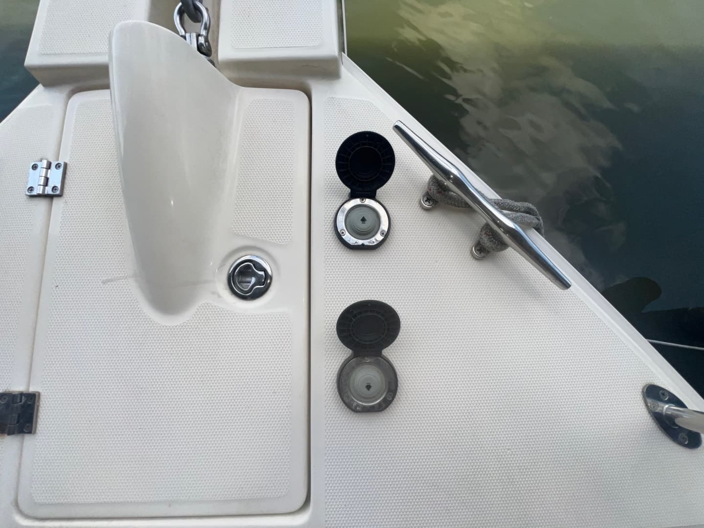 2006 Mainship 34 Trawler - Image 15