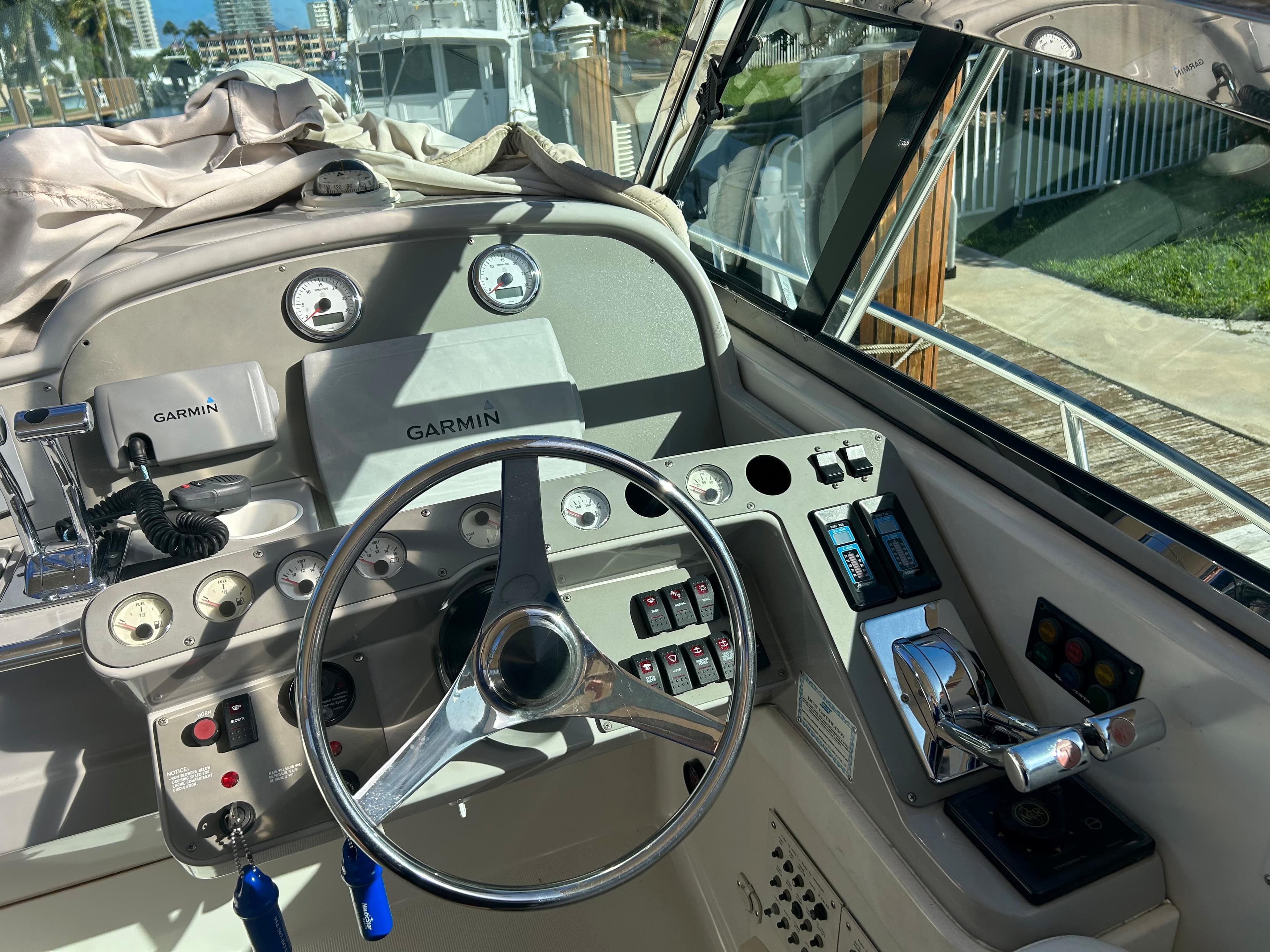Control panel of a 2001 Formula 41 PC boat with Garmin navigation system.