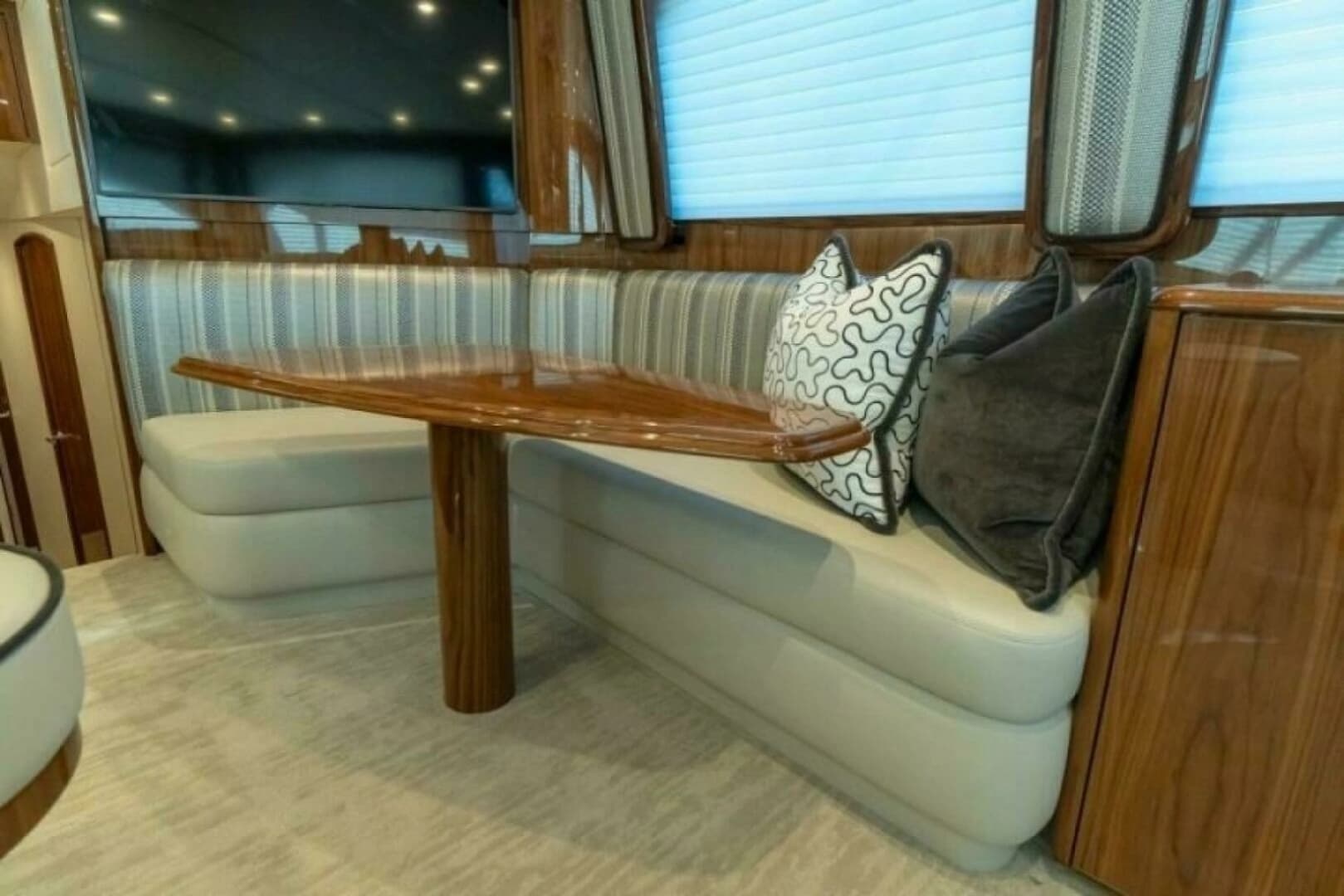 2027 Viking 54 Convertible - Image 6