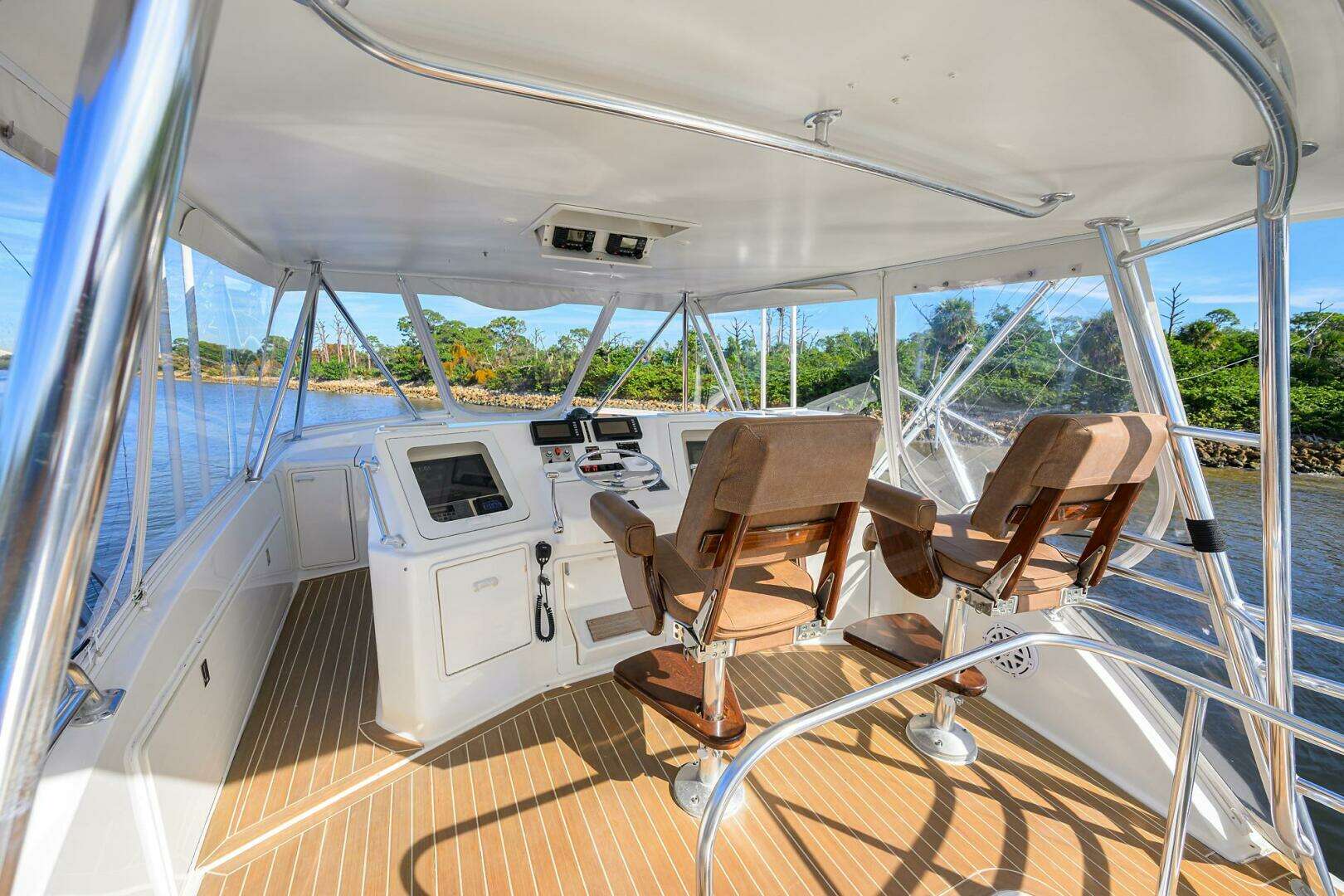 2006 Ocean Yachts 57 Super Sport - Image 23
