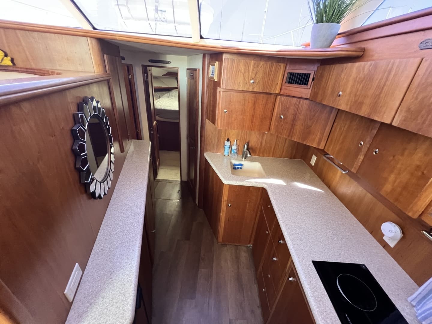 2000 Silverton 42C - Image 8