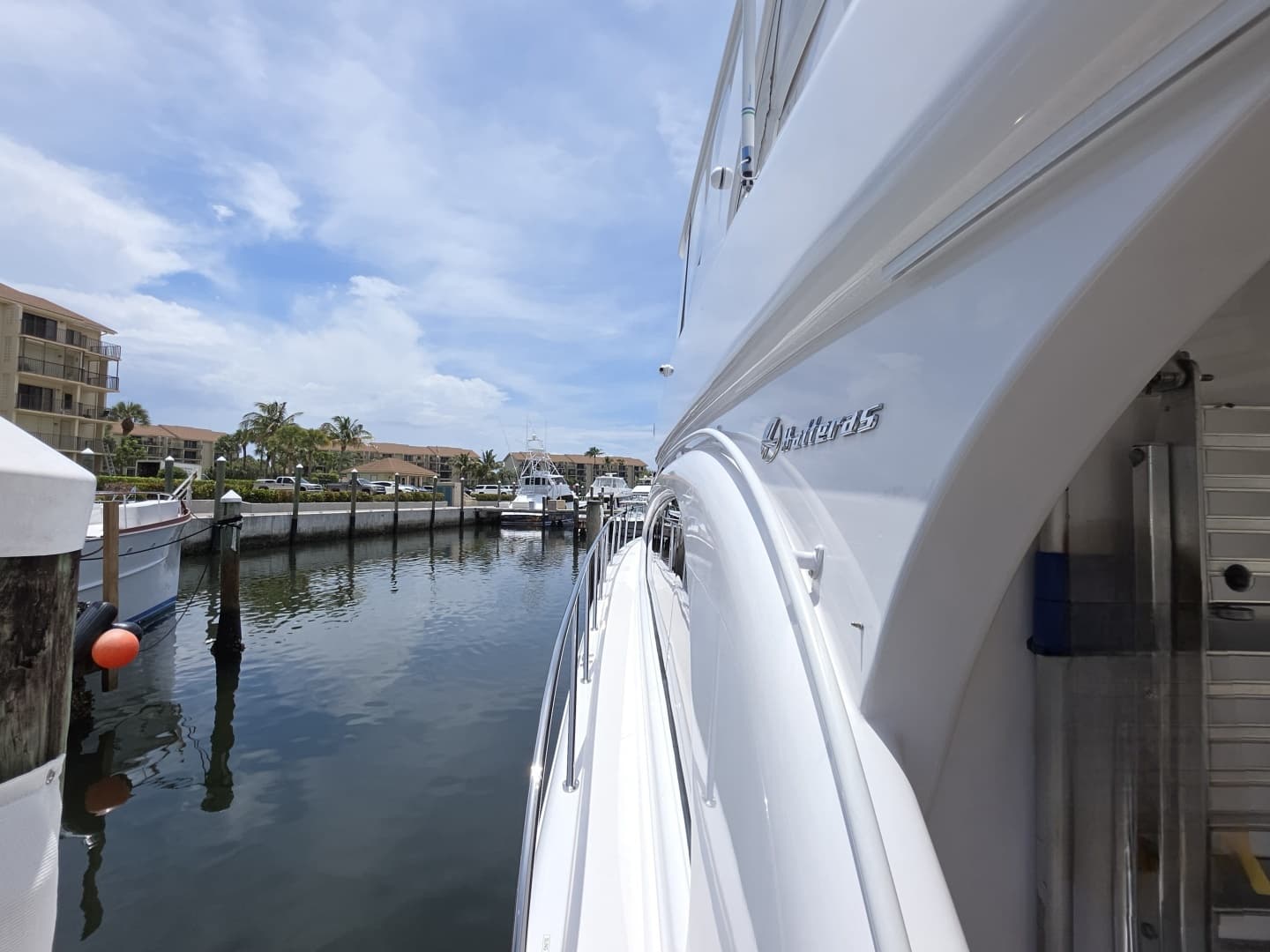 2008 Hatteras — - Image 8