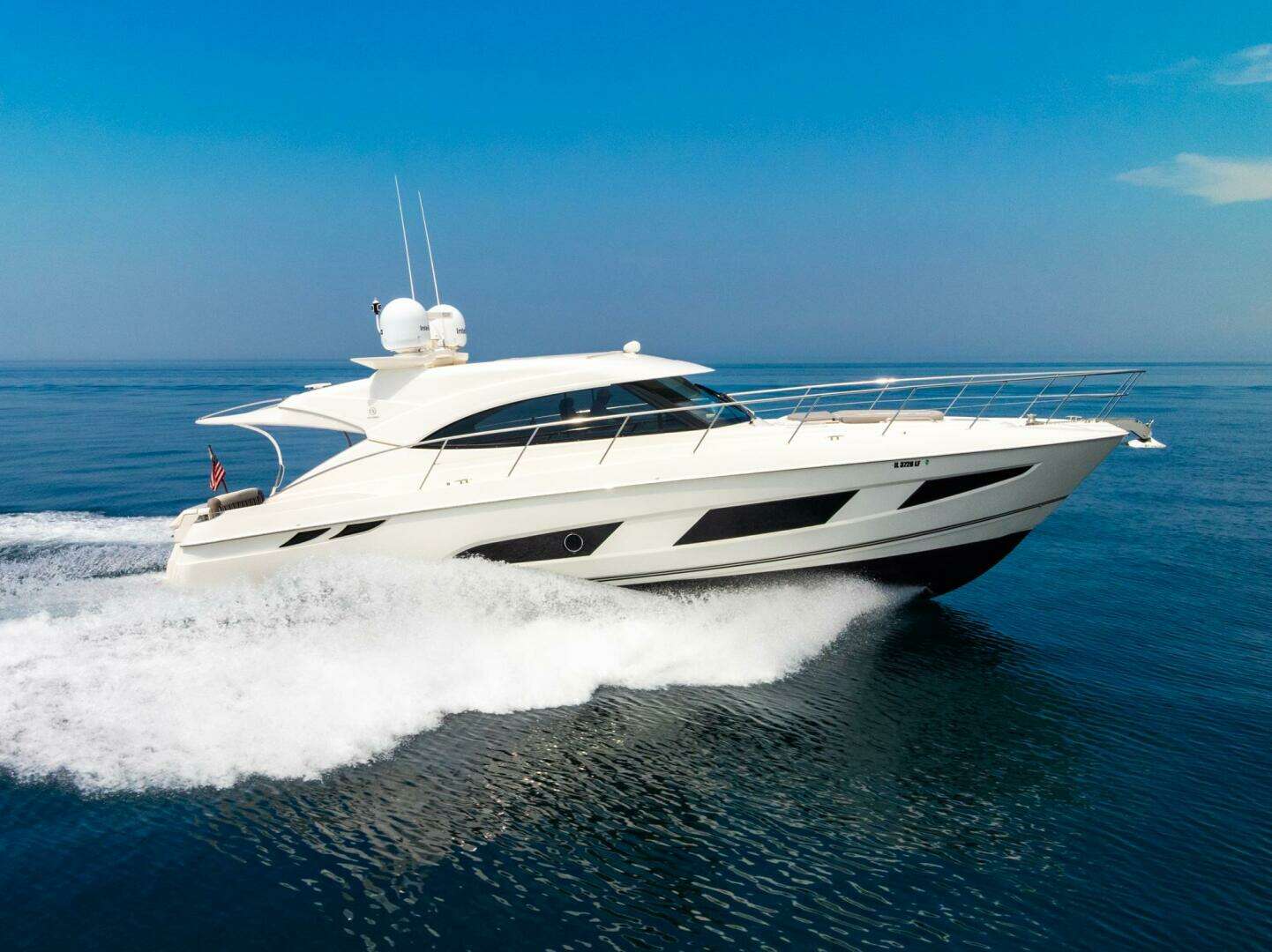 2019 Riviera 4800 Sport Yacht - Image 4