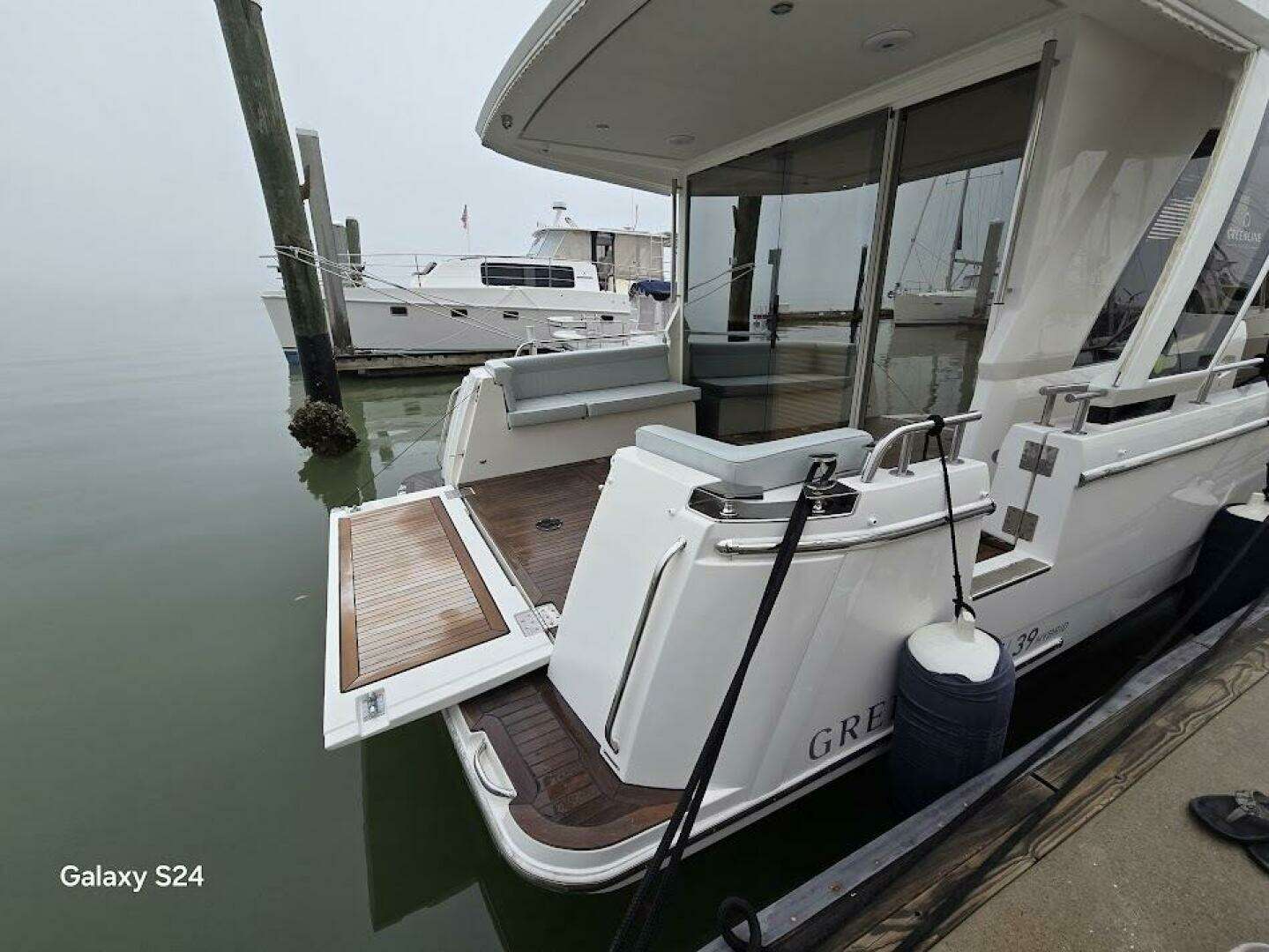 2022 Greenline 39 Hybrid - Image 38