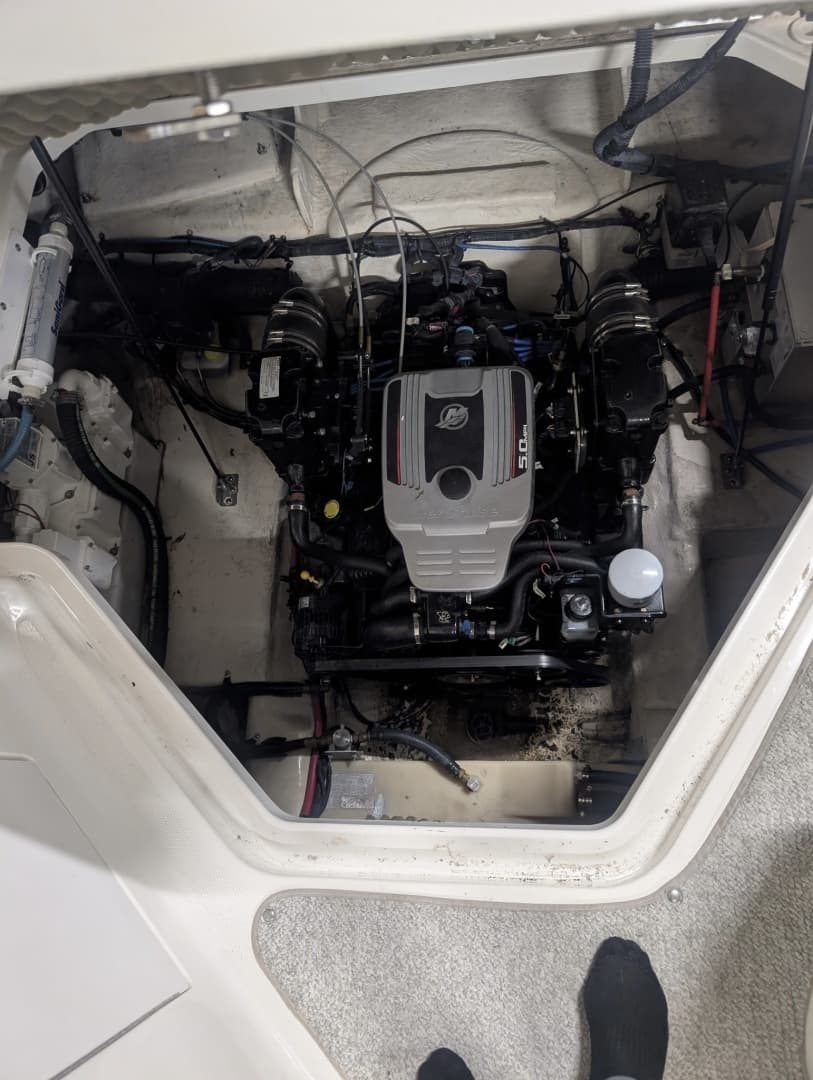 2006 Sea Ray 240 Sundancer - Image 19