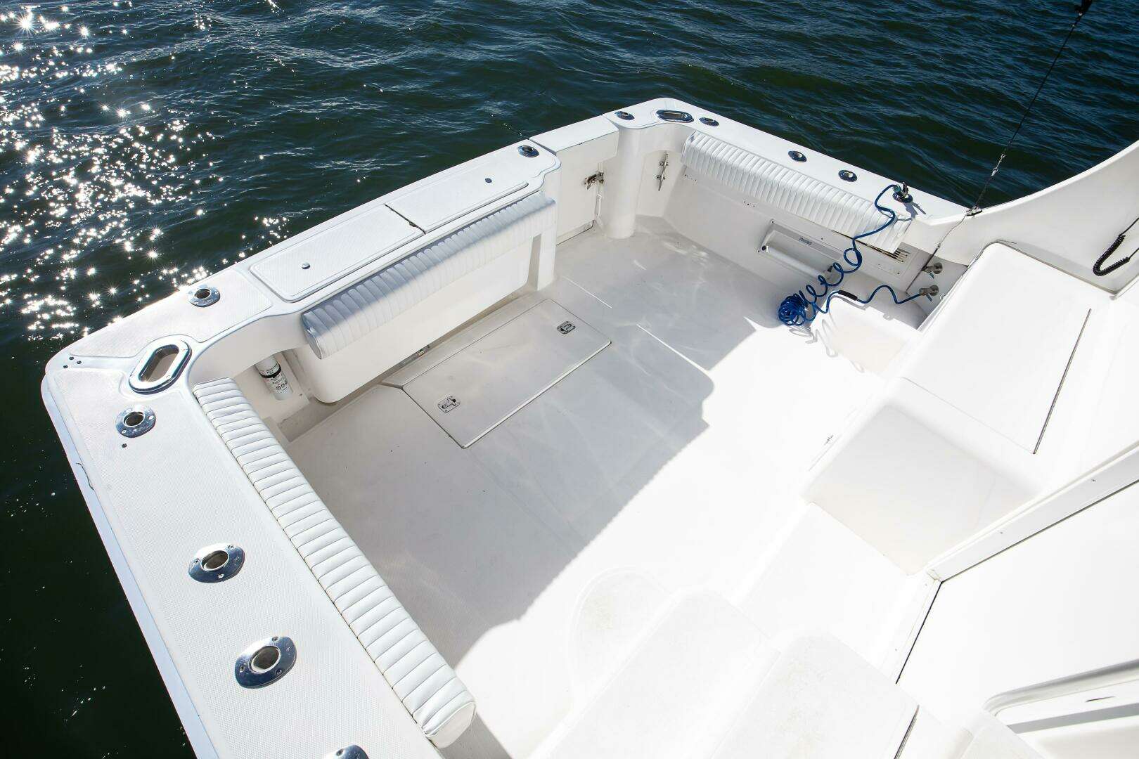 2007 Luhrs 36 Convertible - Image 8
