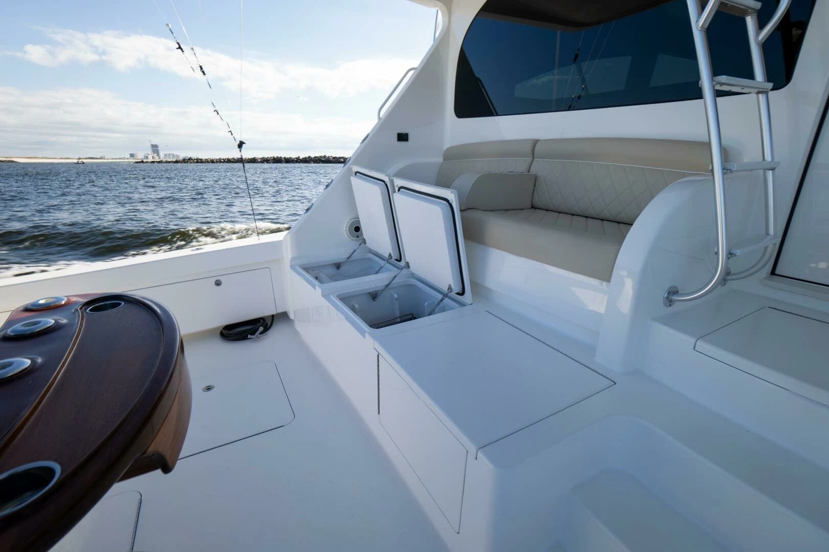 2021 Viking 72 Enclosed Bridge - Image 39