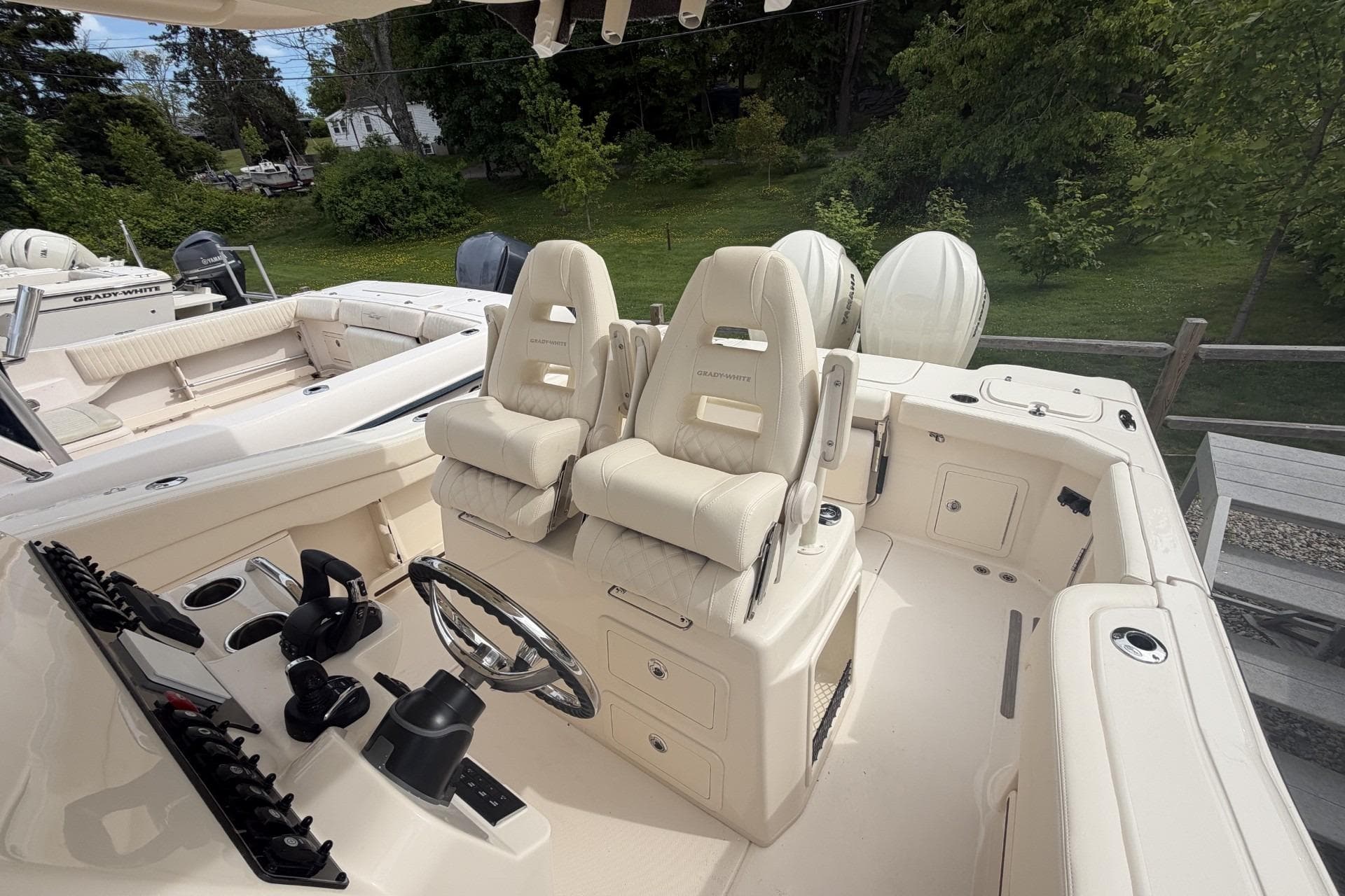 Interior of Grady-White Canyon 271 boat, model year 2026.