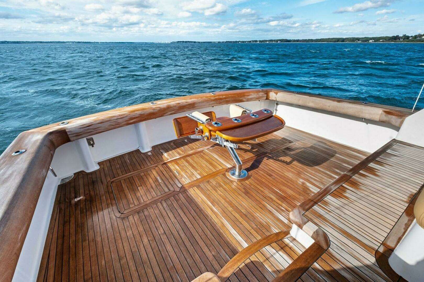 2001 Viking Sportfish - Image 9