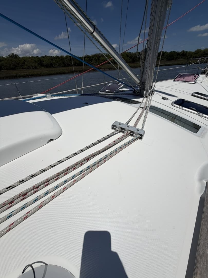 2006 Beneteau 423 - Image 45