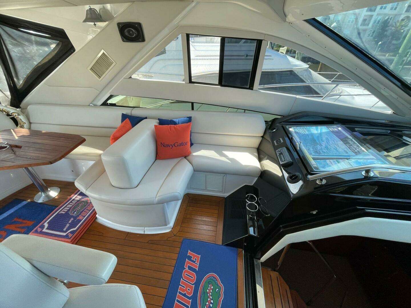 2009 Regal 5260 Sport Coupe - Image 8