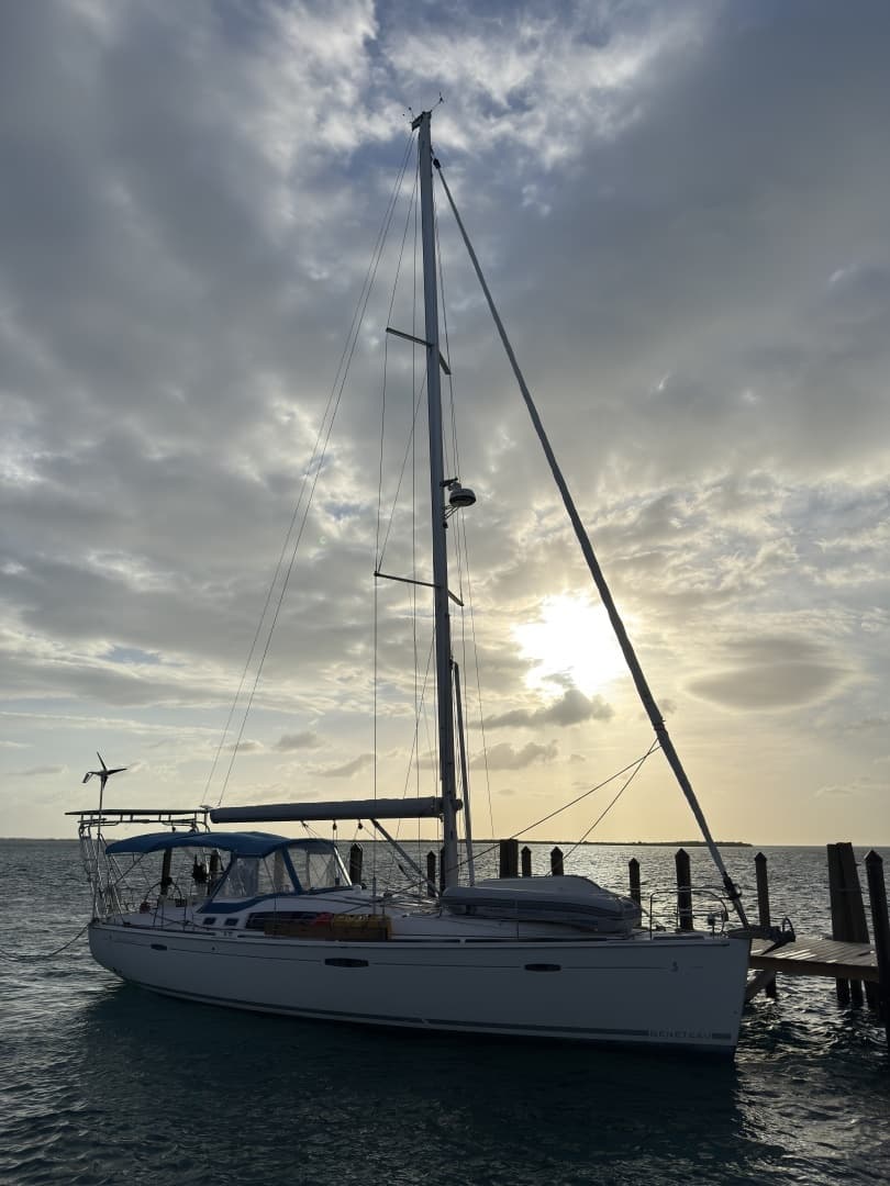 2010 Beneteau — - Image 6
