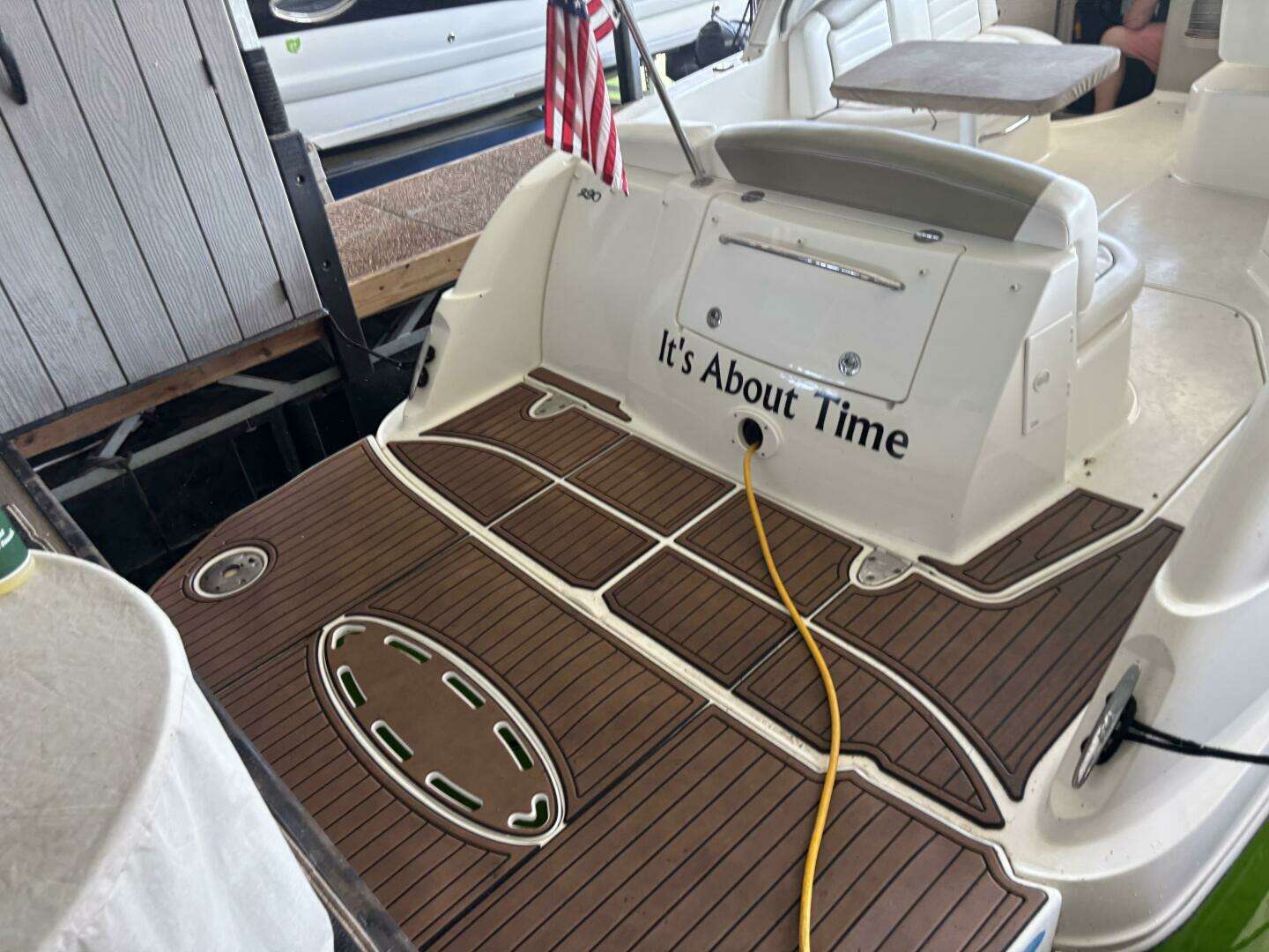 2008 Sea Ray 290 Sundancer - Image 10