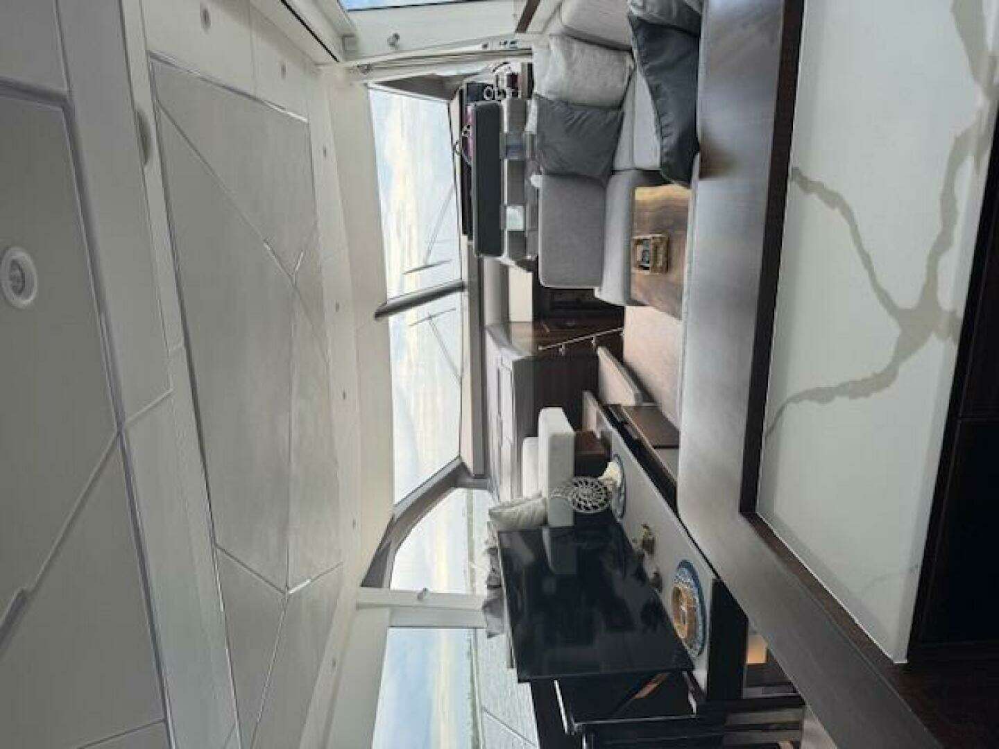 2022 Sunseeker Manhattan 68 - Image 33