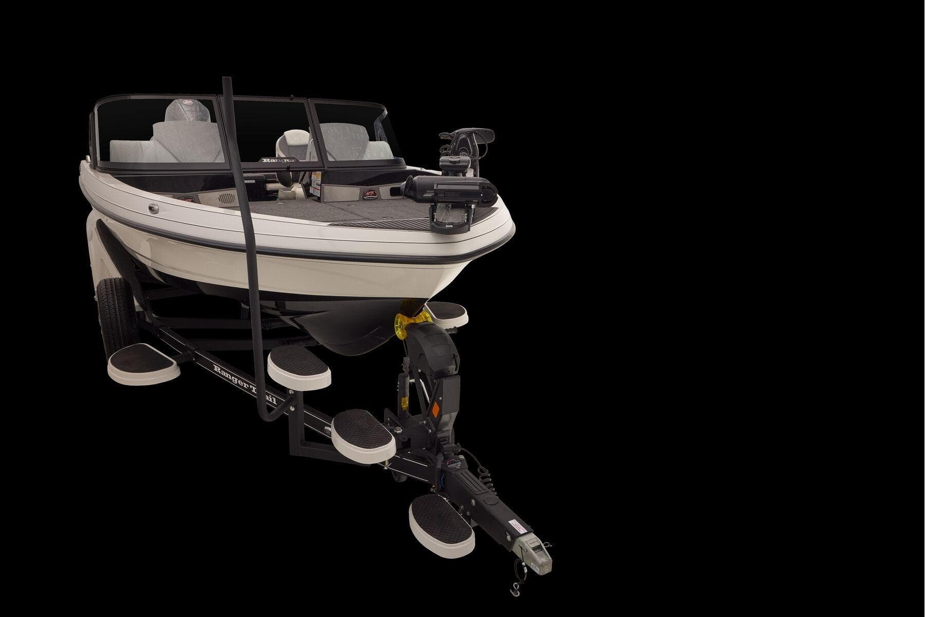 Manufacturer Provided Image: 2026 Ranger 620xFS Pro boat on trailer, front view, black background.