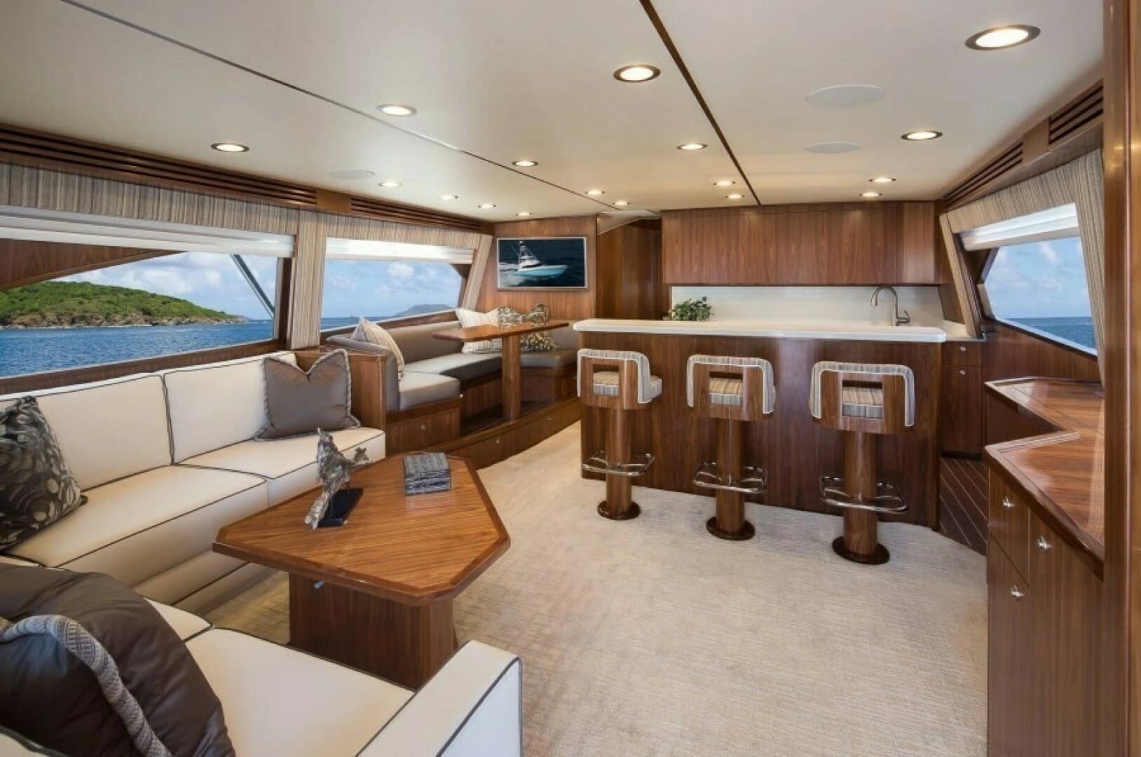 2026 Viking 68 Convertible - Image 3
