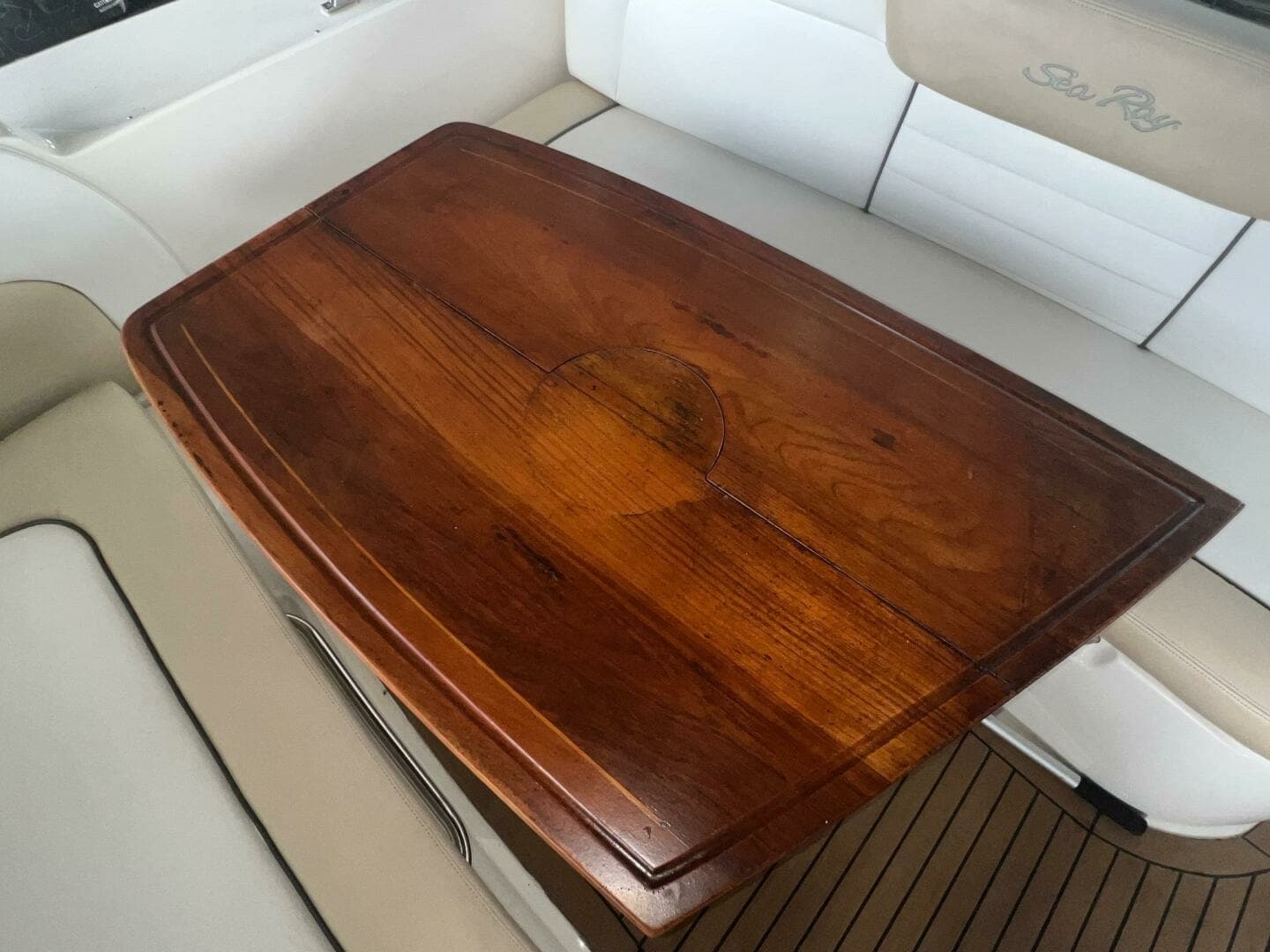 2008 Sea Ray 330 Sundancer - Image 18