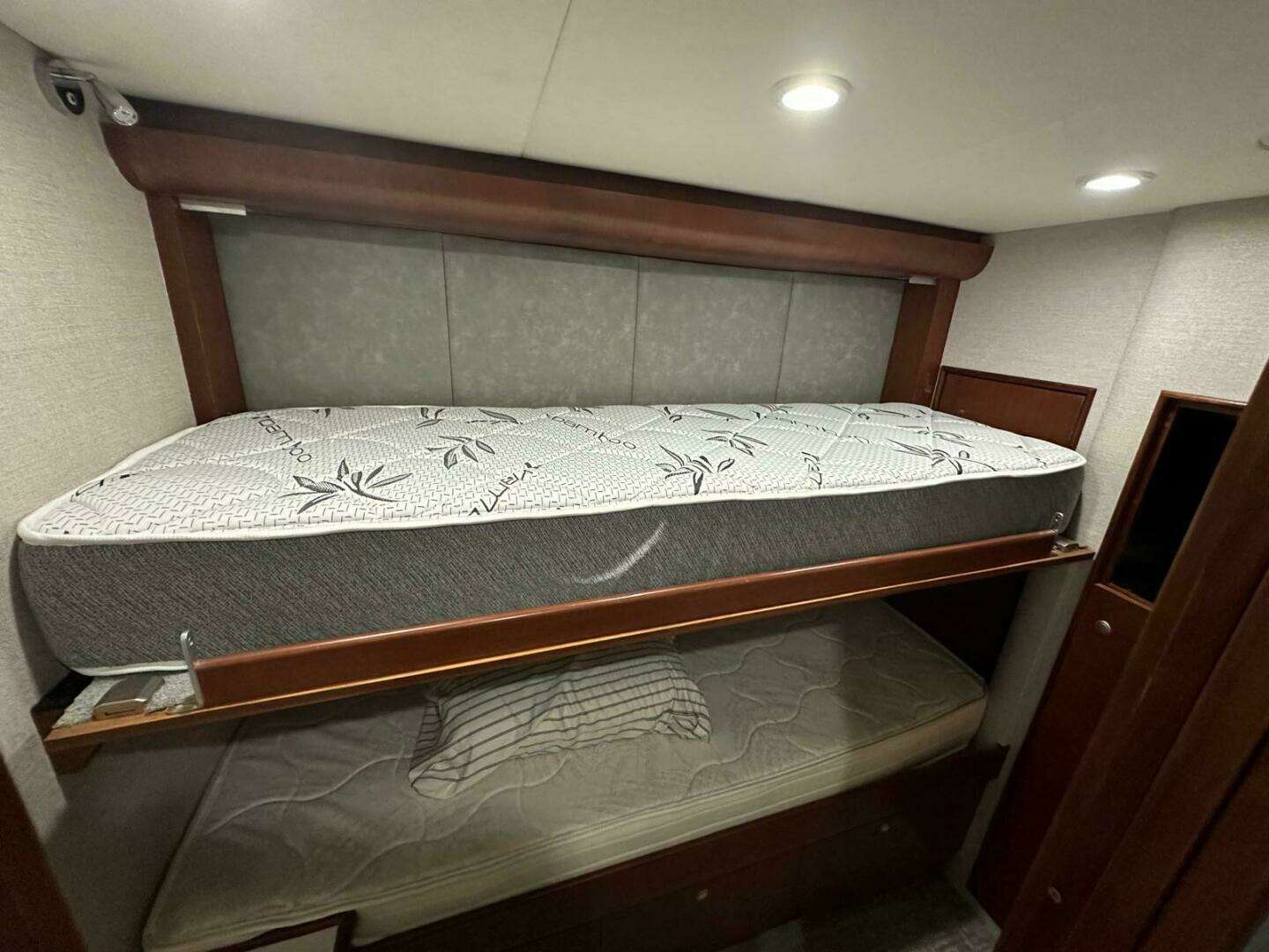 2001 Buddy Davis SPORTFISH - Image 65