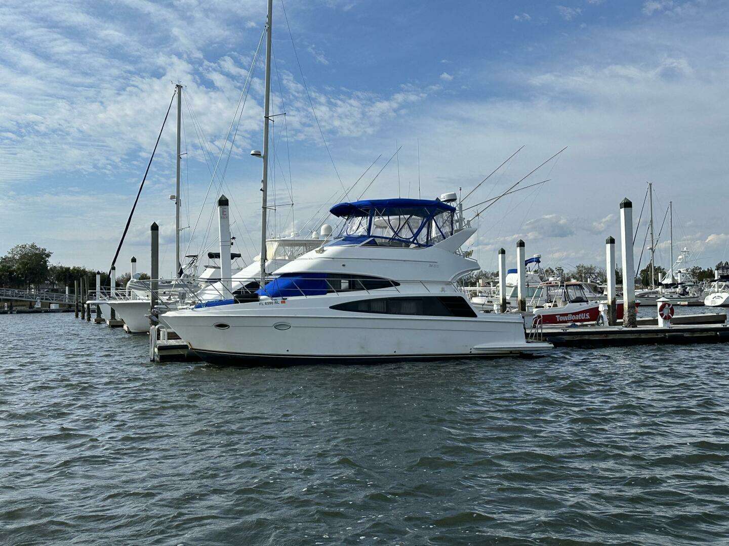 2005 Carver 36 SS - Image 4