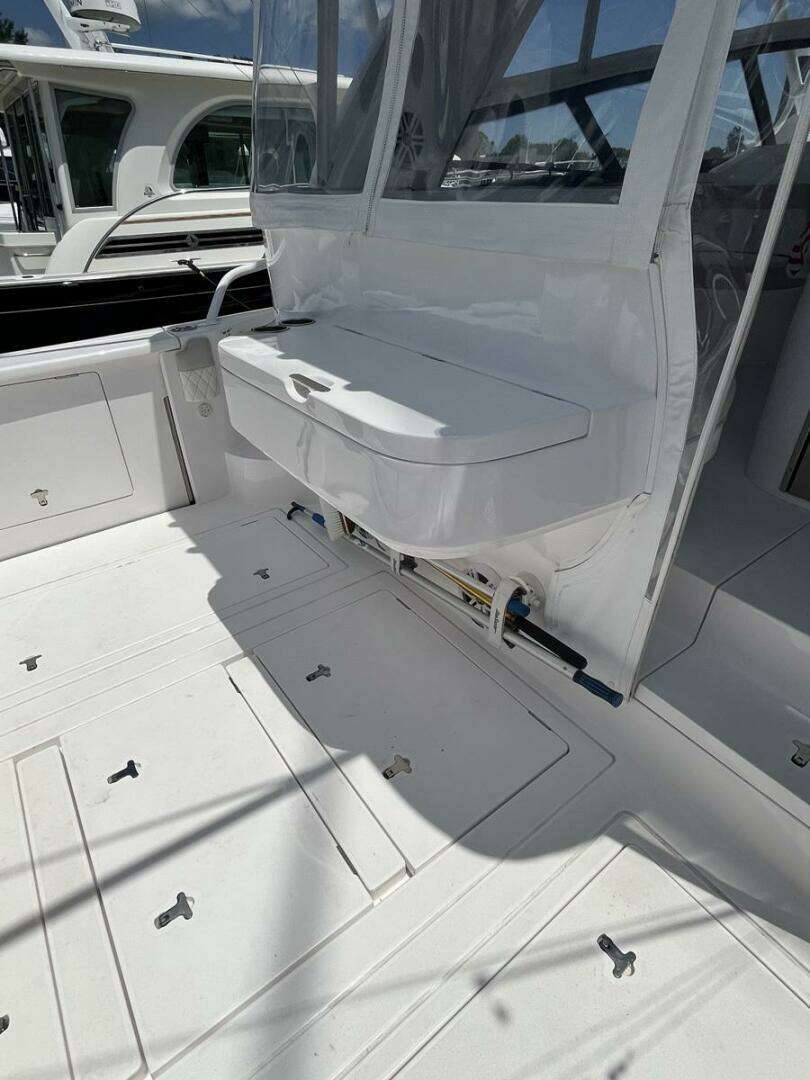 2023 Intrepid 477 Evolution - Image 23