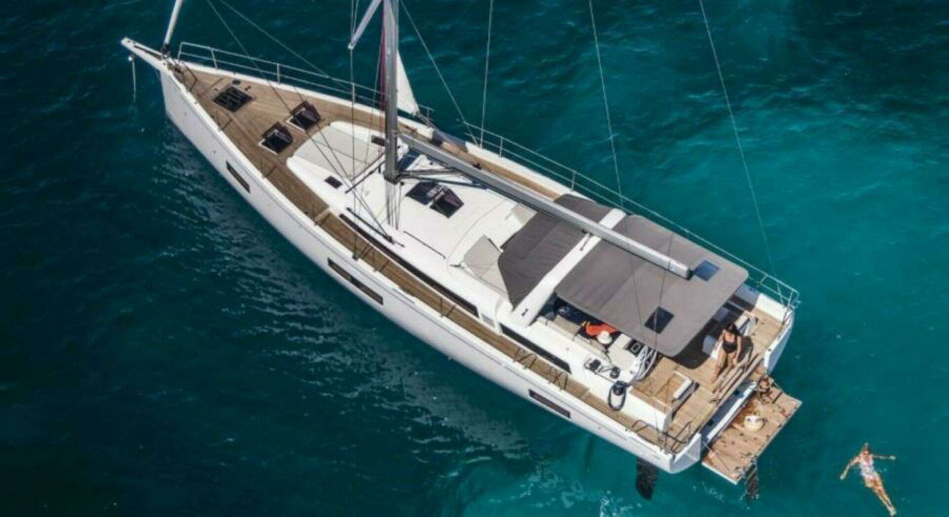 2025 Beneteau Oceanis Yacht 54 - Image 17
