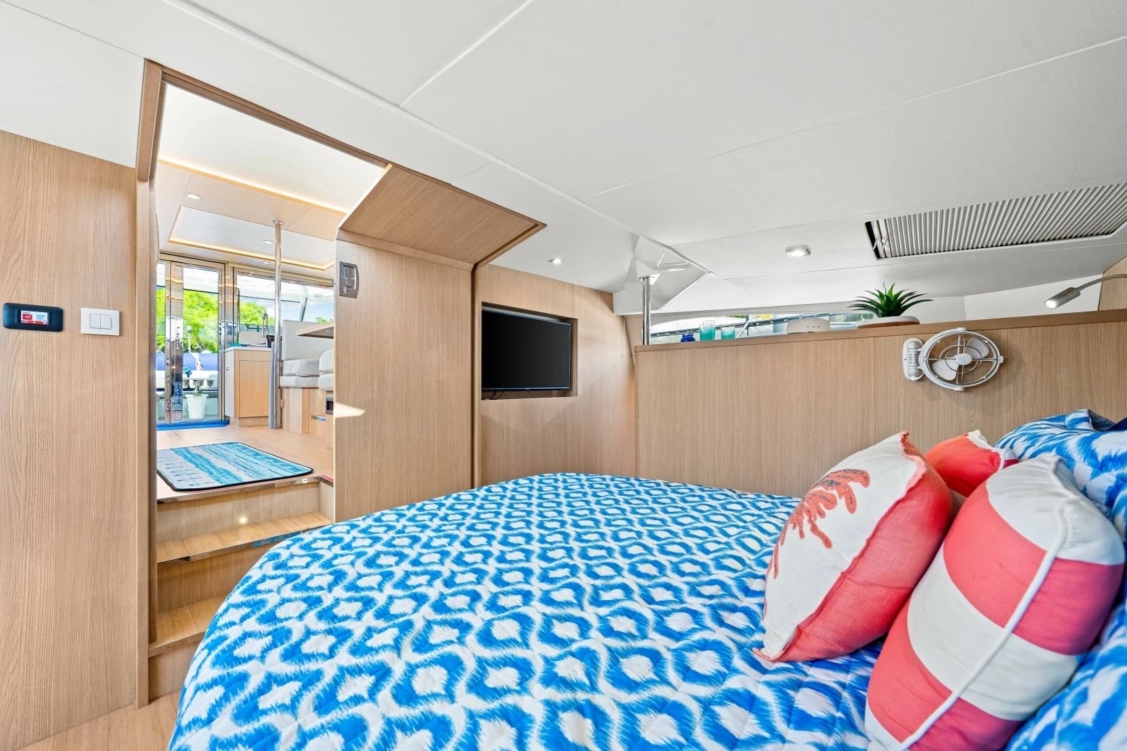2021 Aquila 44 Yacht - Image 20