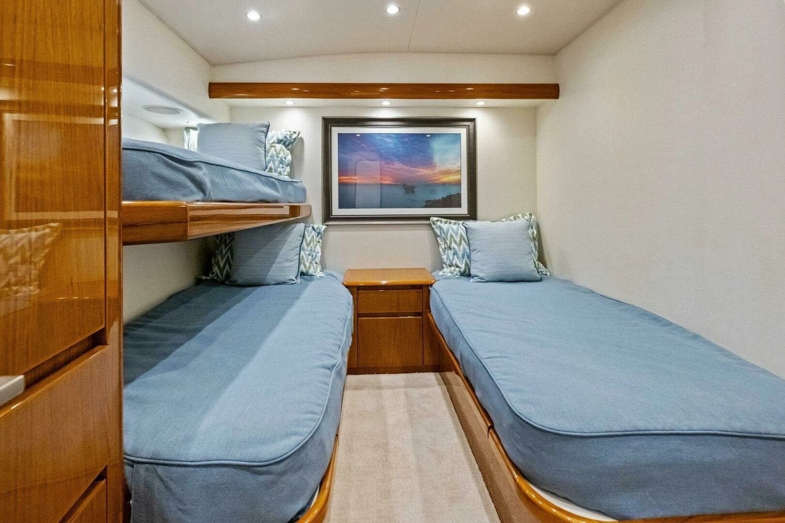 2012 Viking 82 Convertible - Image 47