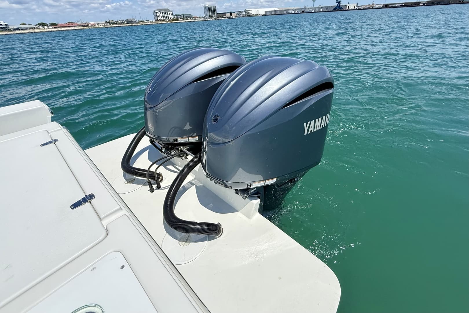 2022 Parker 2801 - Image 36