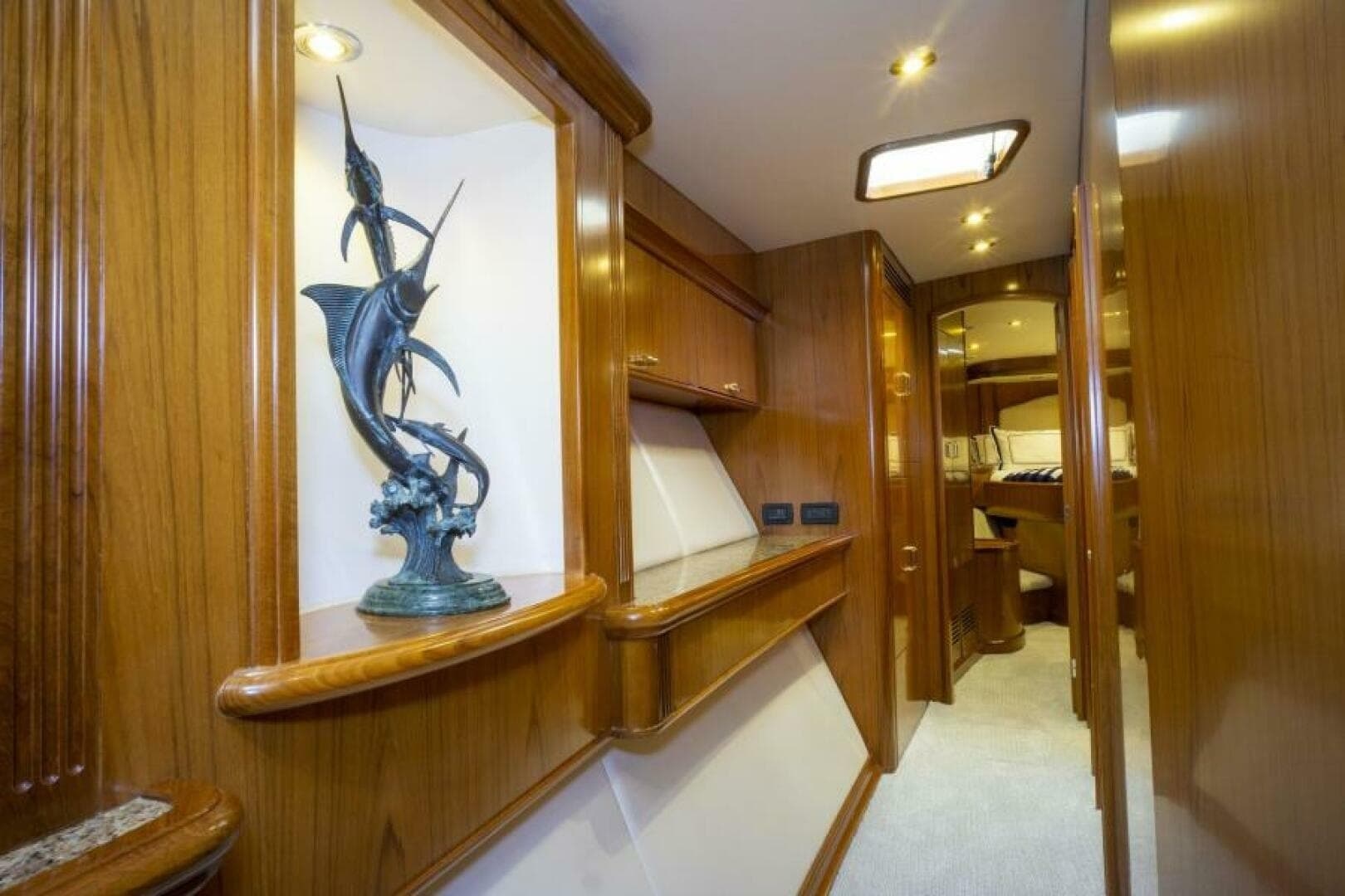 2005 Sea Force IX Enclosed Flybridge - Image 34