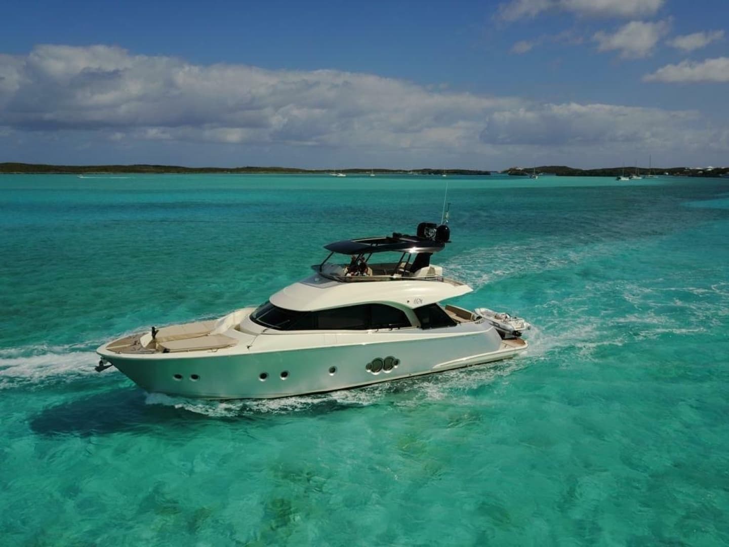 2018 Monte Carlo Yachts MCY 65 - Image 6