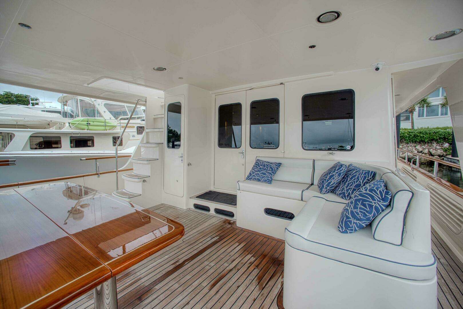 2009 Marlow Explorer - Image 5