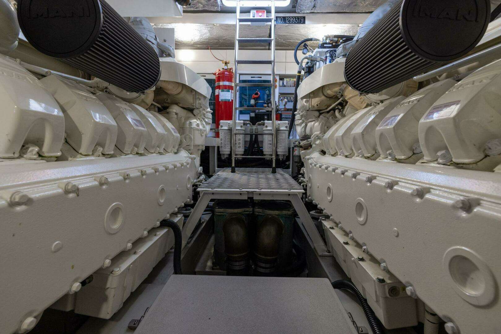 2020 Sunseeker Predator - Image 29