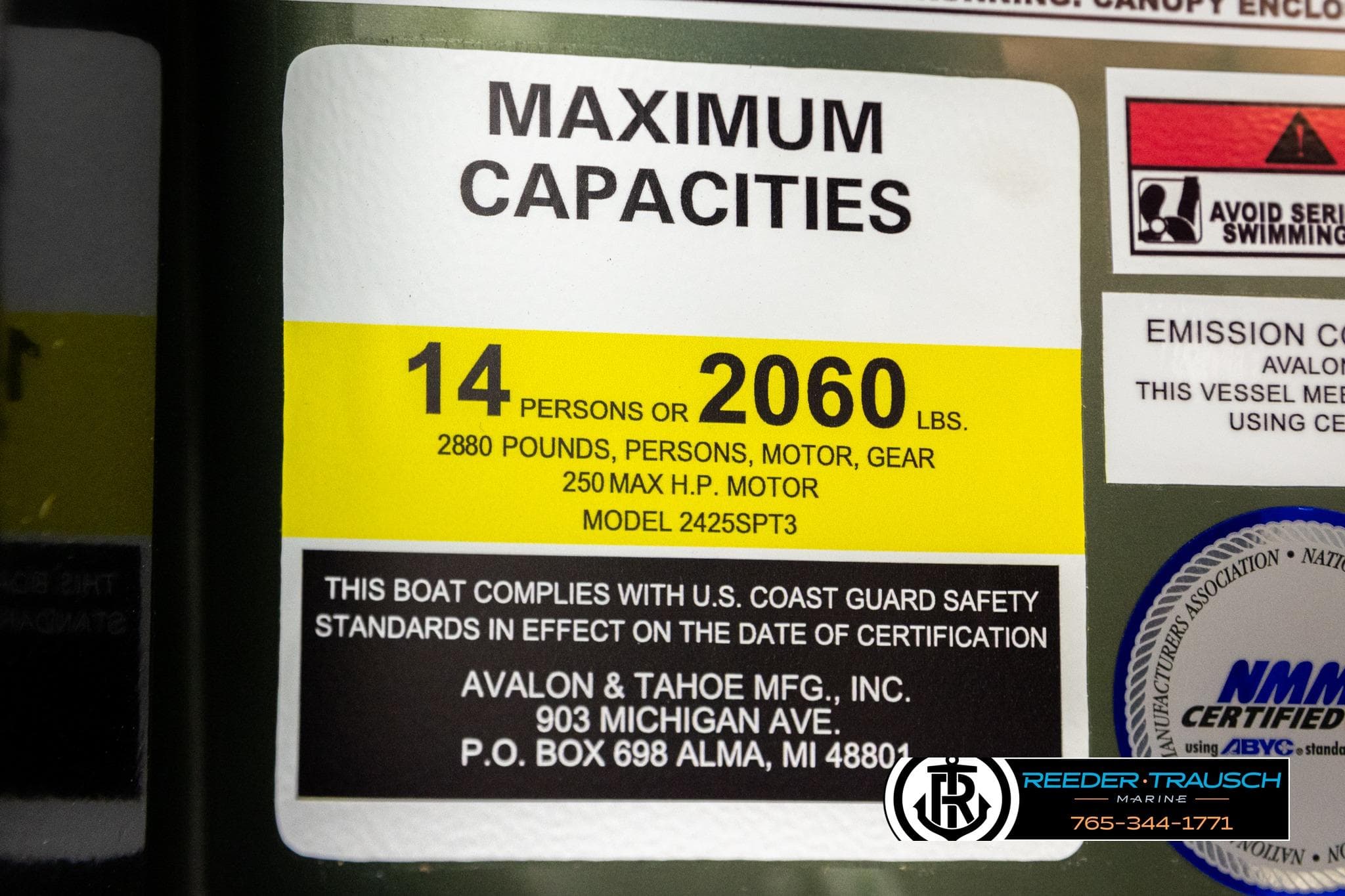 2026 Avalon LSZ EL boat capacity label: 14 persons, 2060 lbs, 250 HP motor.