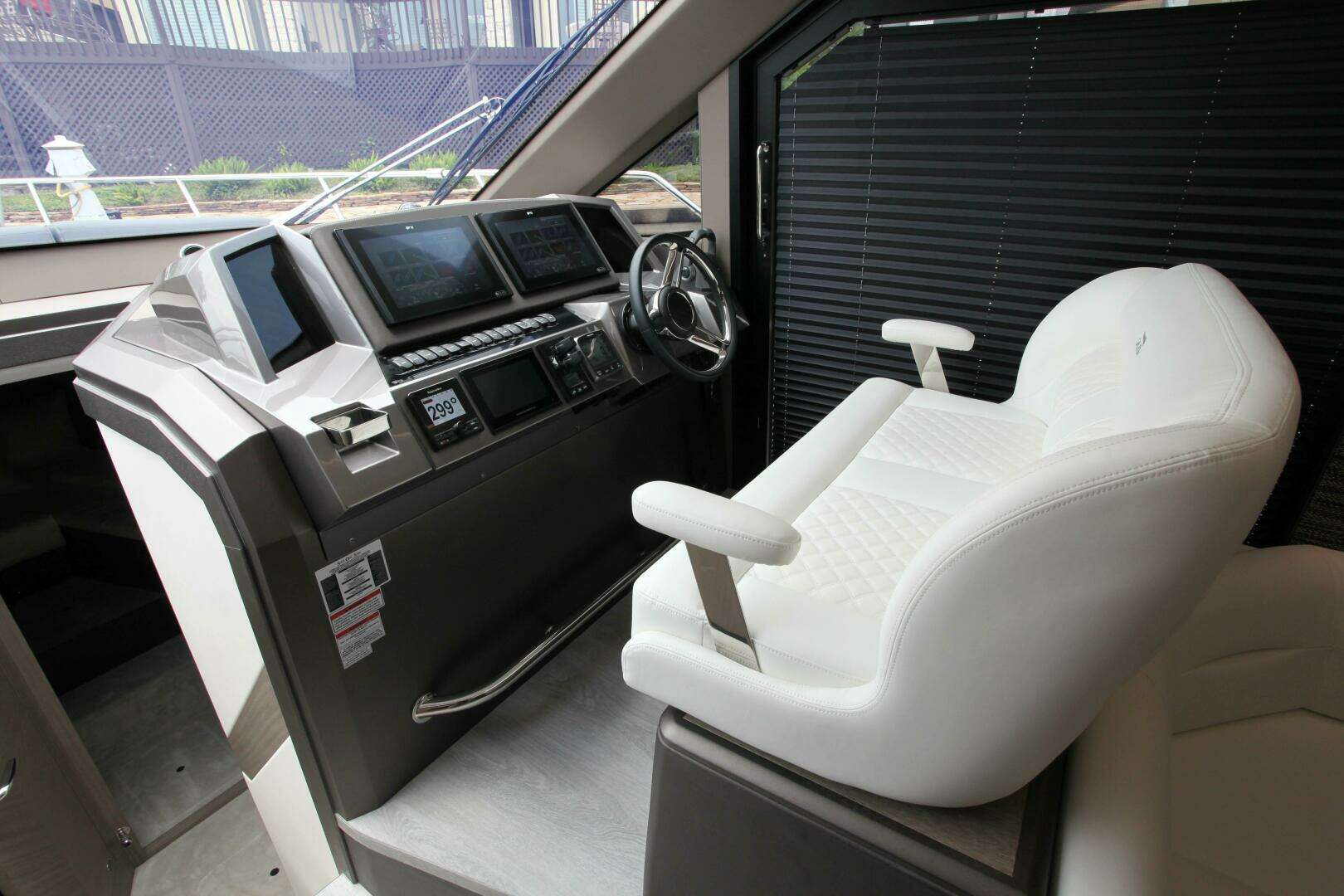 2025 Galeon — - Image 111
